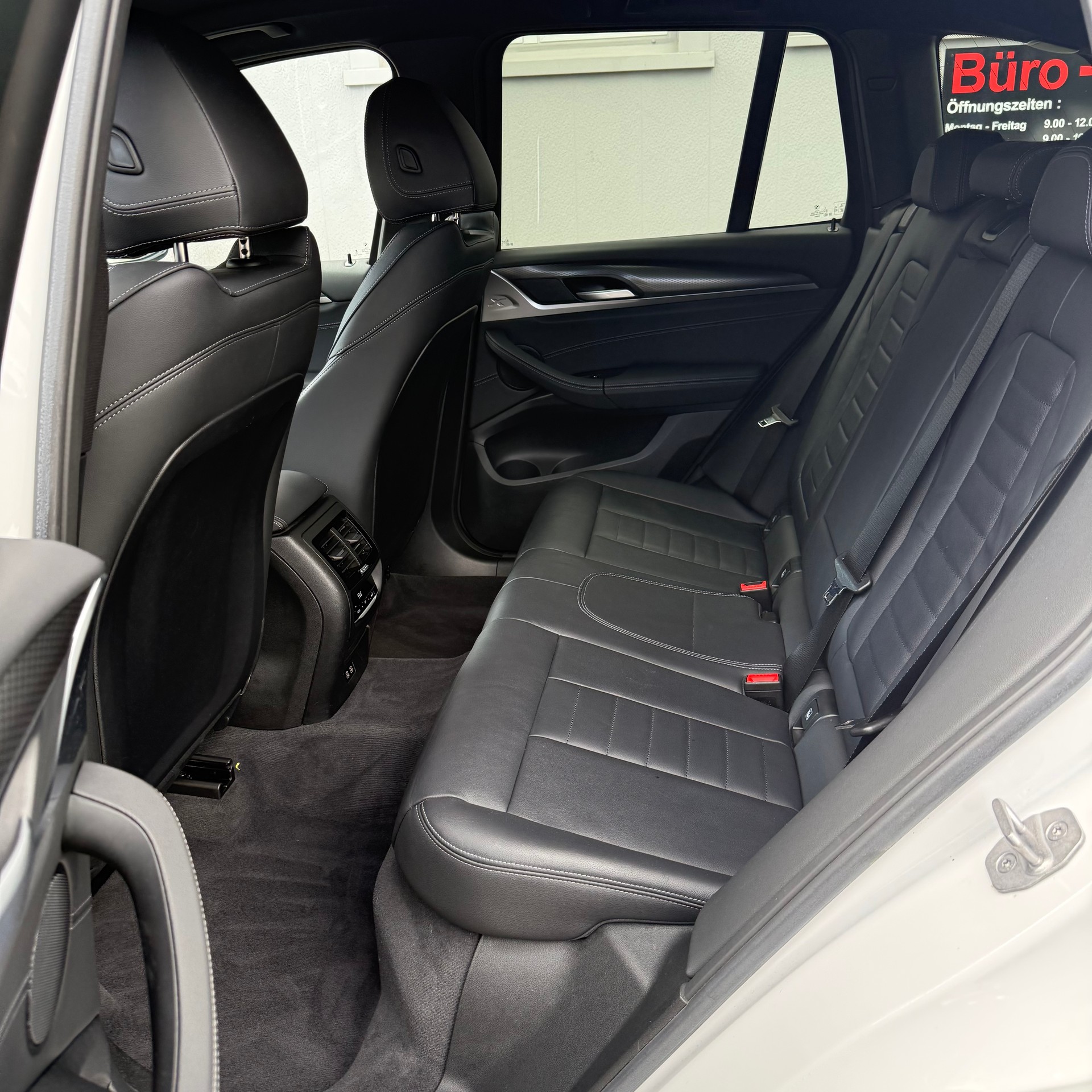 BMW X3 xDrive 48V 20d M Sport *CH-FAHRZEUG / LEDER-SITZE*-image-11