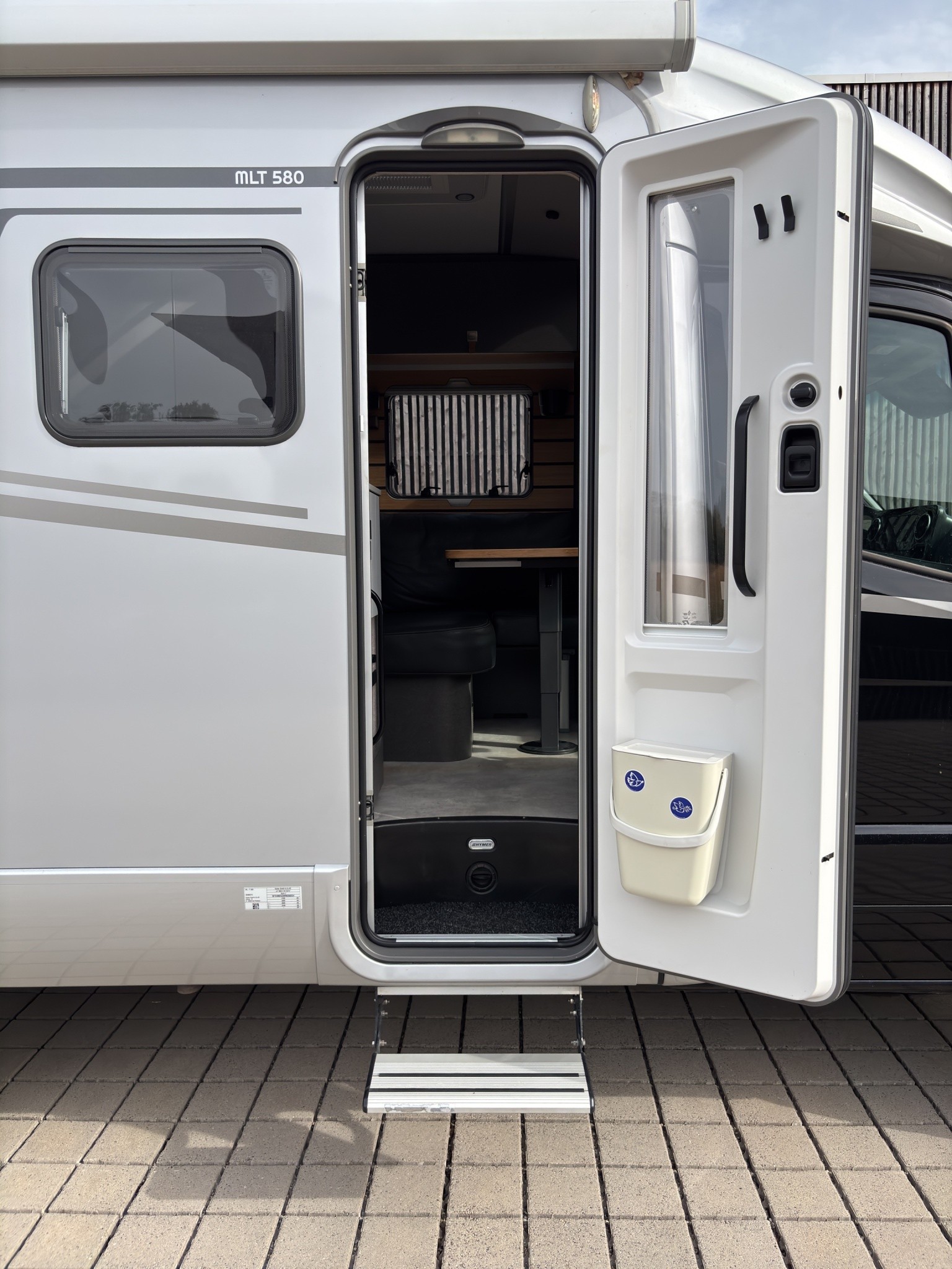 MERCEDES-BENZ Hymer MLT 580 4x4-image-27