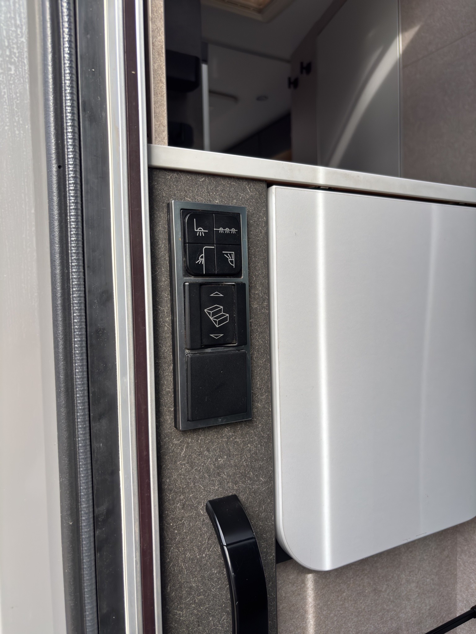 MERCEDES-BENZ Hymer MLT 580 4x4-image-28