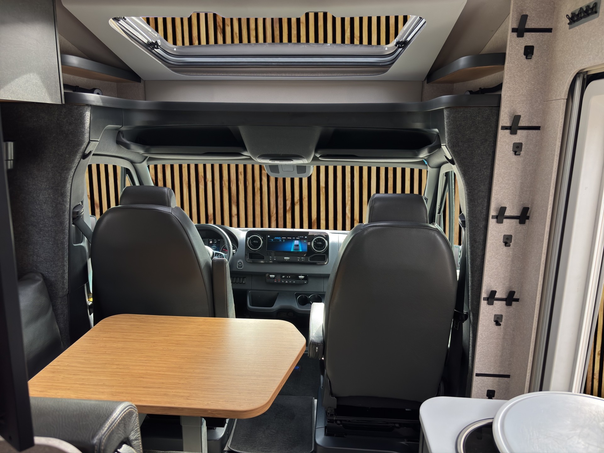 MERCEDES-BENZ Hymer MLT 580 4x4-image-14