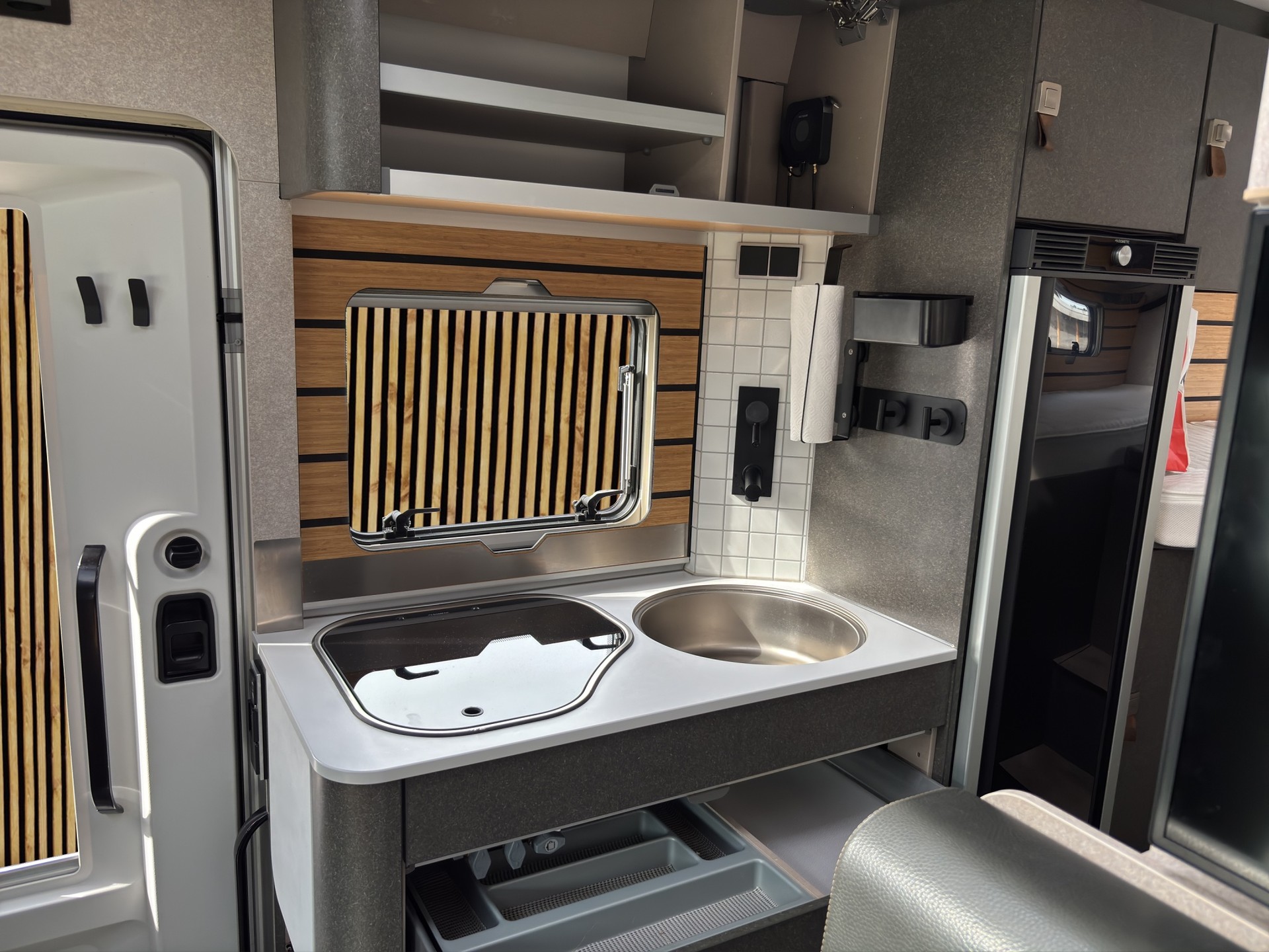 MERCEDES-BENZ Hymer MLT 580 4x4-image-12