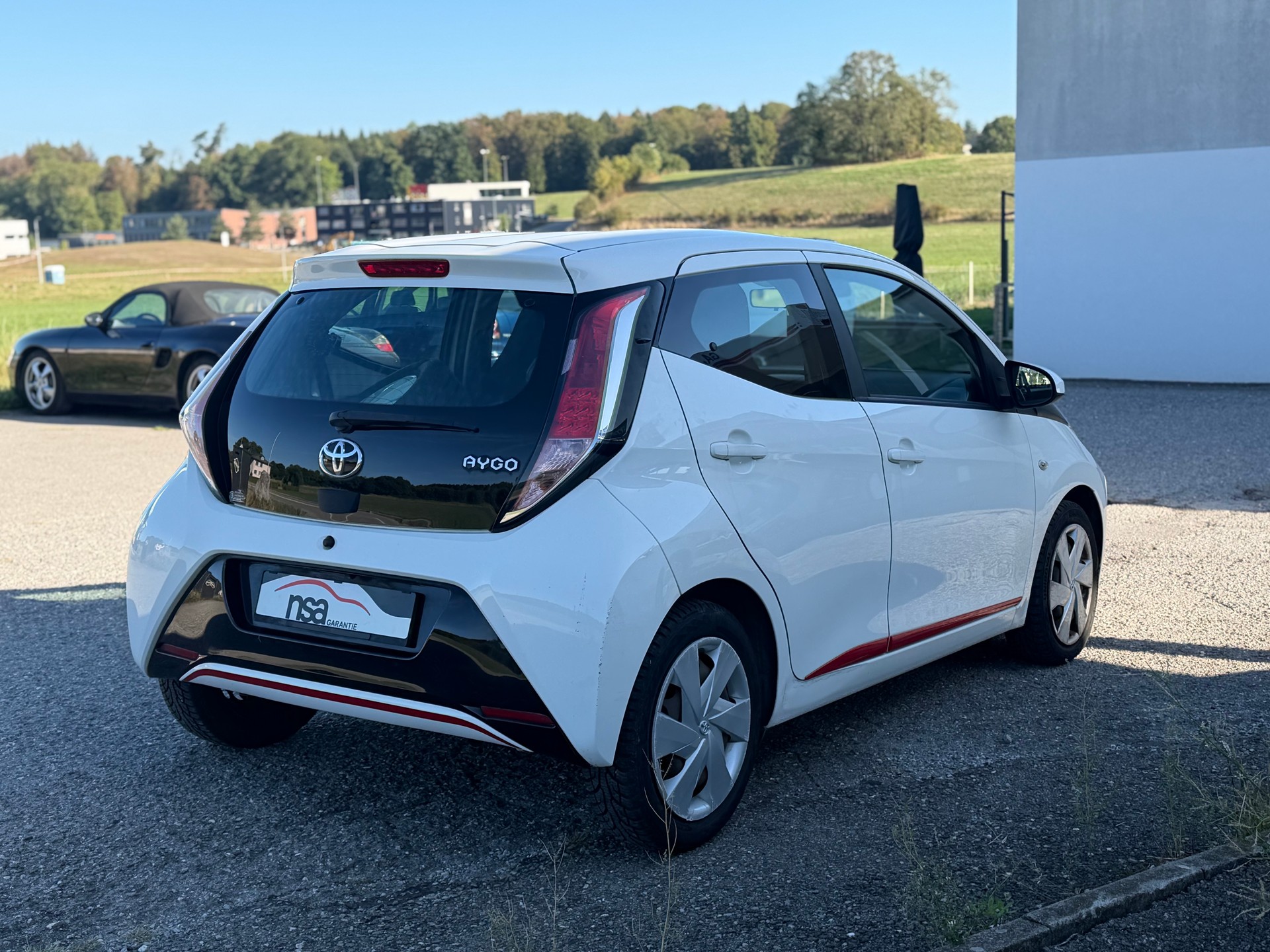 TOYOTA Aygo 1.0 VVT-i x-play-image-3