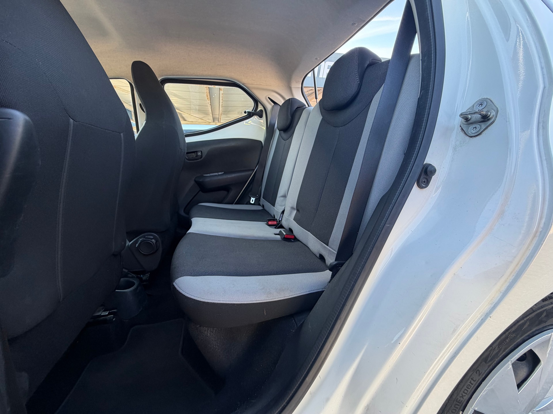TOYOTA Aygo 1.0 VVT-i x-play-image-14