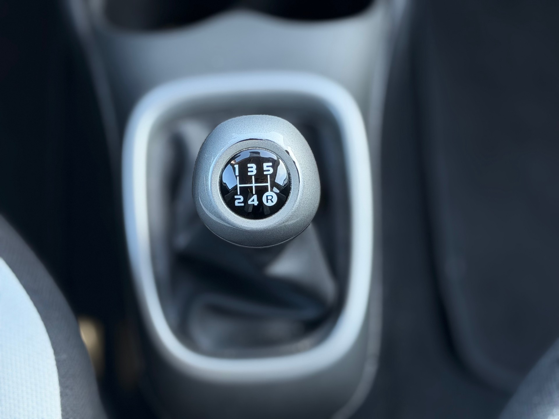 TOYOTA Aygo 1.0 VVT-i x-play-image-12