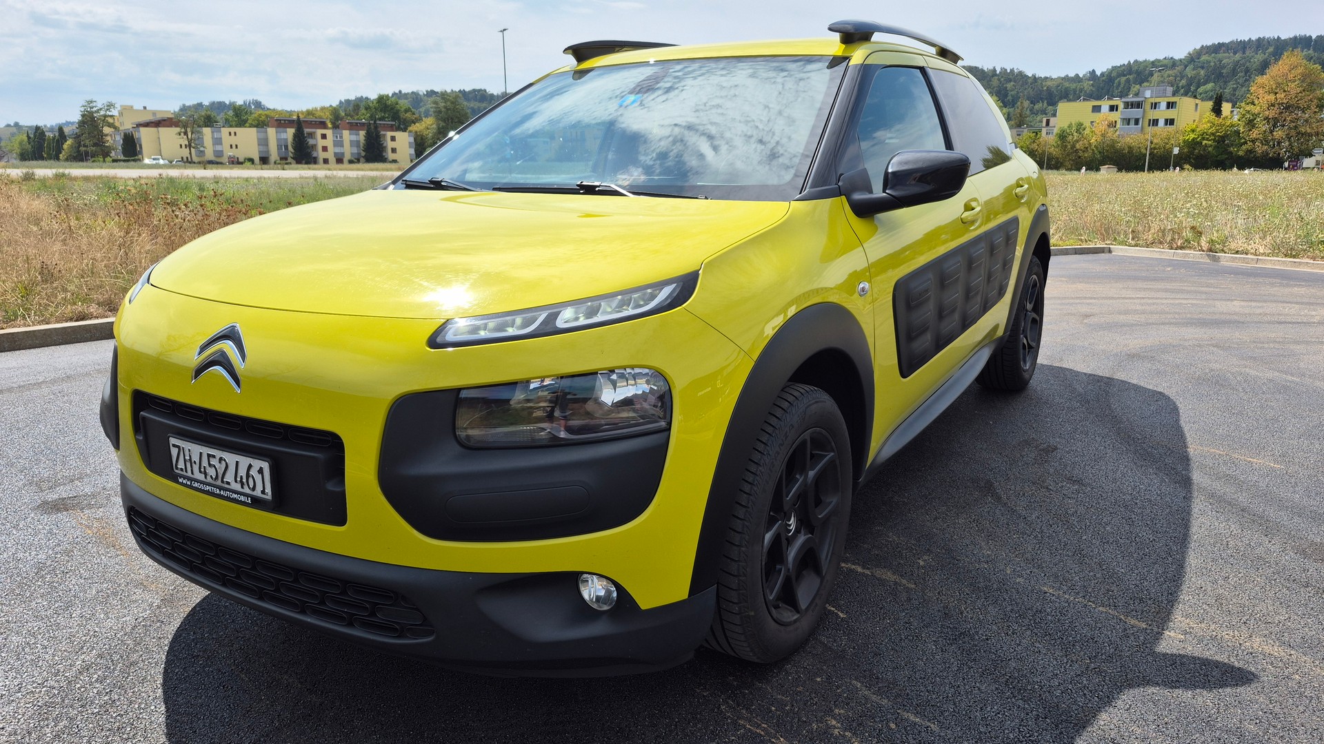 CITROEN 1.2 PureTech Shine Ed.-image-1