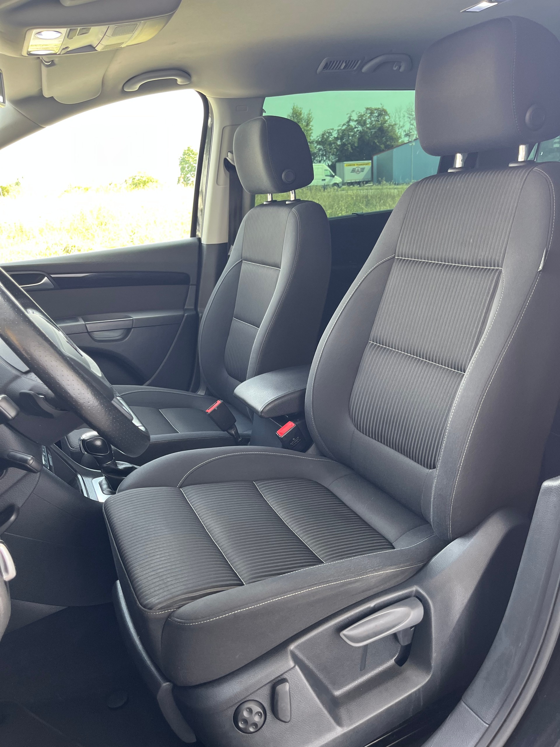 SEAT Alhambra 2.0 TDI Reference Eco DSG-image-10