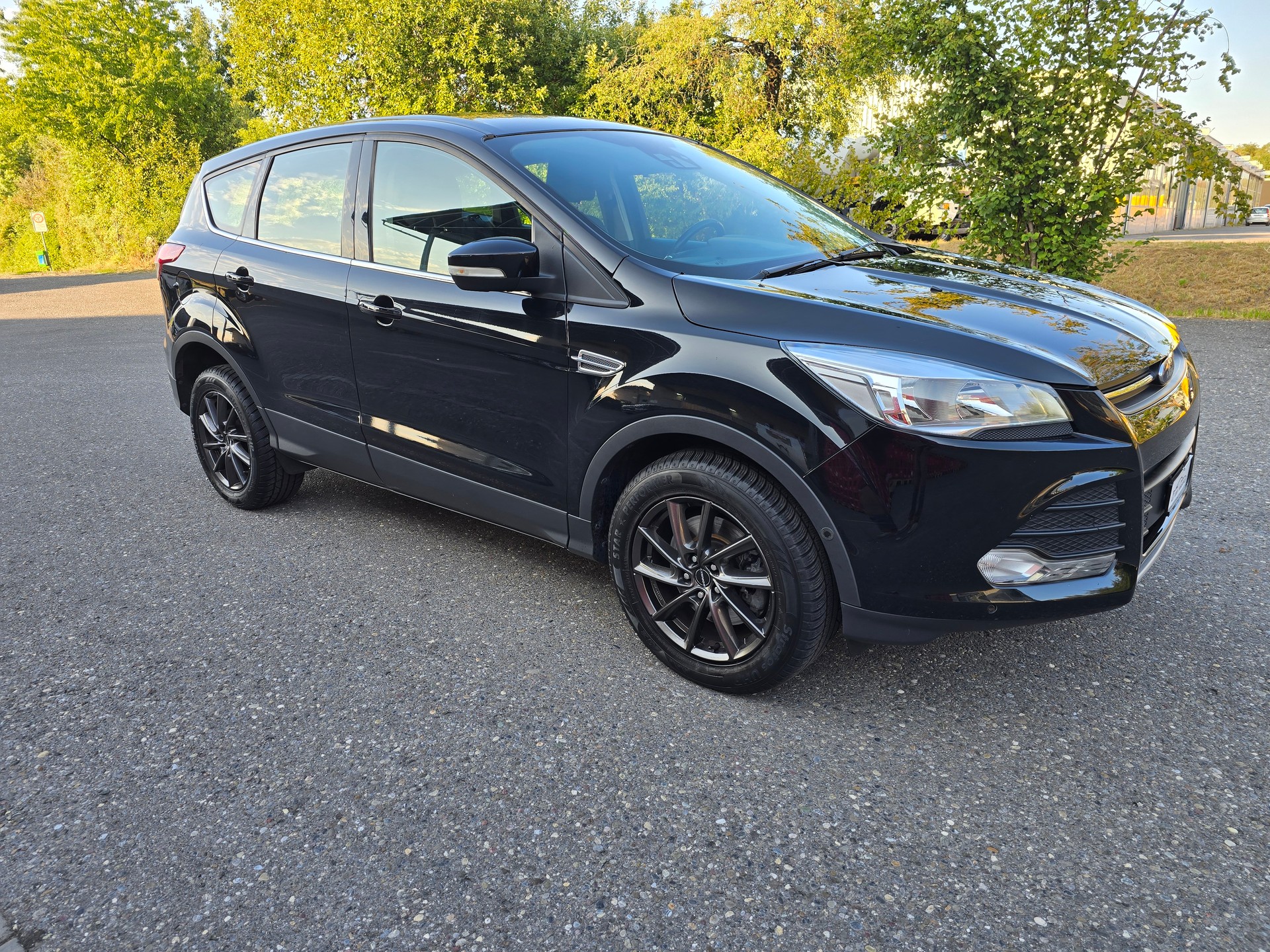 FORD Kuga 2.0 TDCi Carving 4WD PowerShift-image-1