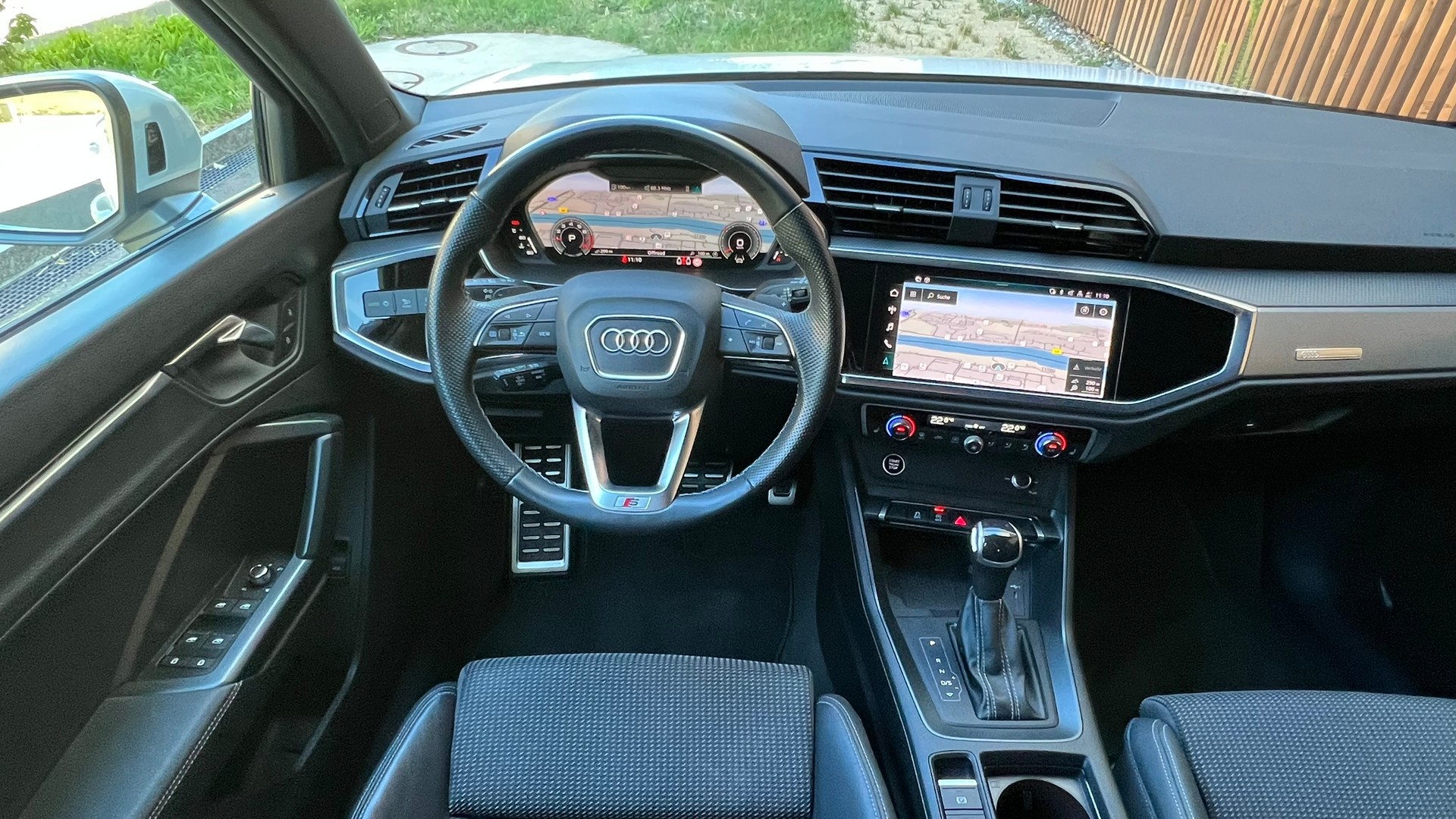 AUDI Q3 SPORTBACK 35 TFSI S LINE BLACK S-TRONIC l 150 PS-image-19