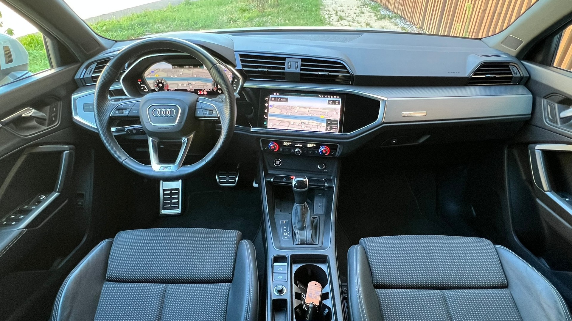 AUDI Q3 SPORTBACK 35 TFSI S LINE BLACK S-TRONIC l 150 PS-image-20