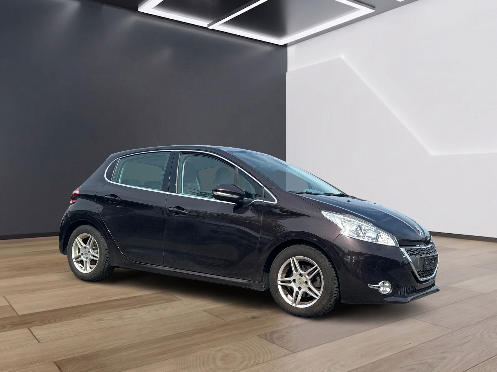 PEUGEOT 208 1.6 VTI Intuitive-image-2