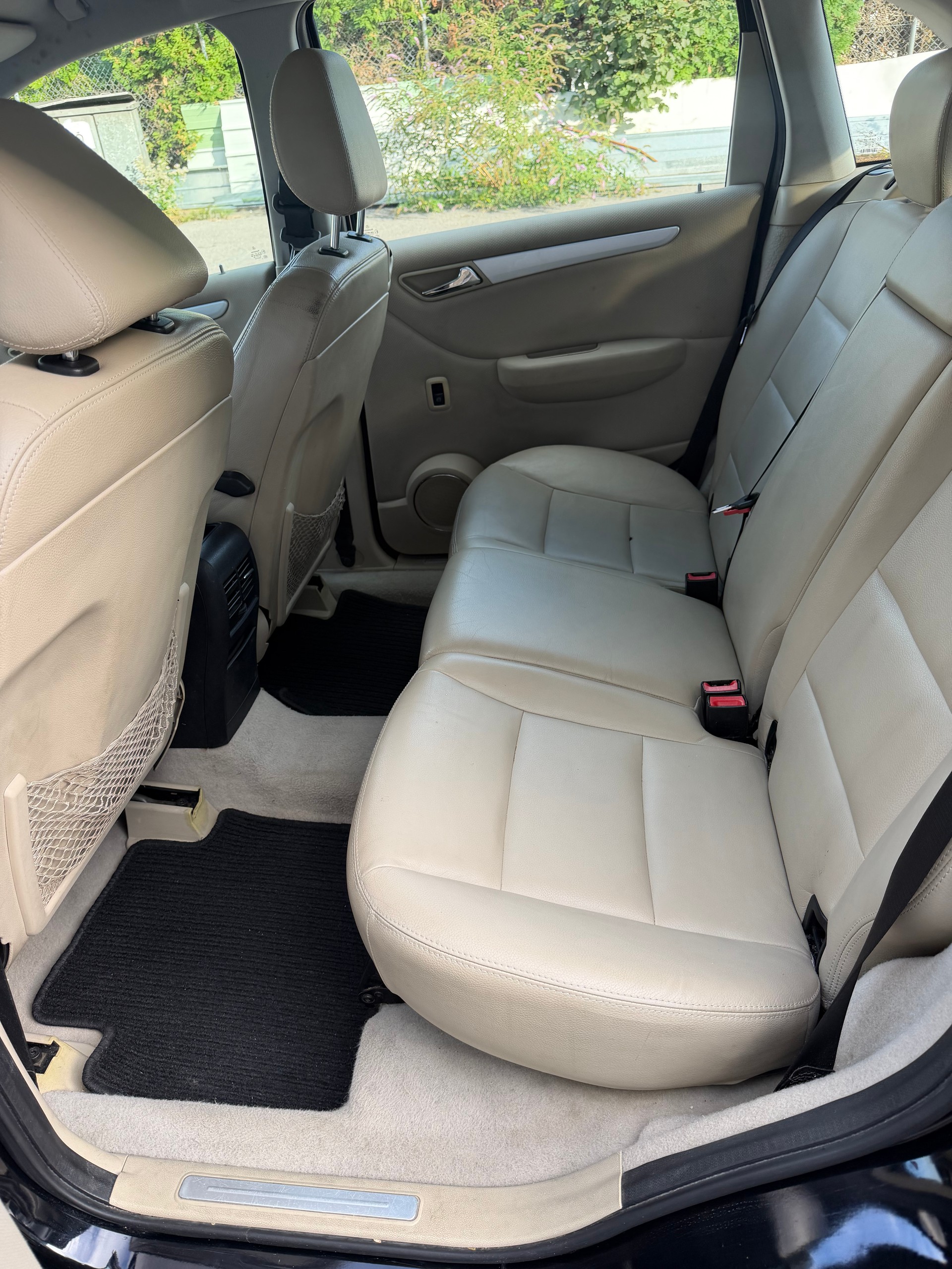 MERCEDES-BENZ B 180-image-7