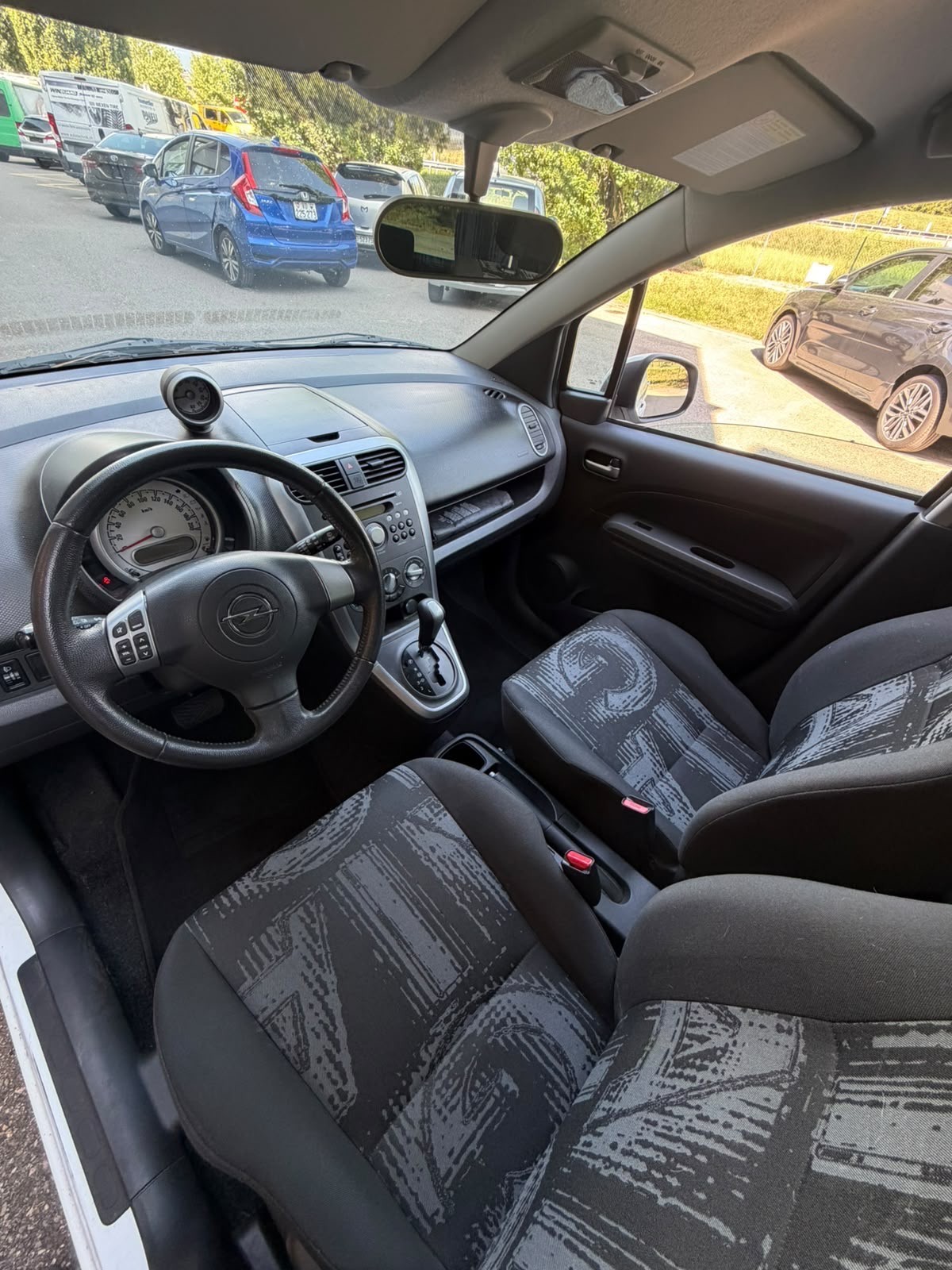 OPEL Agila 1.2 Enjoy Automatic-image-5