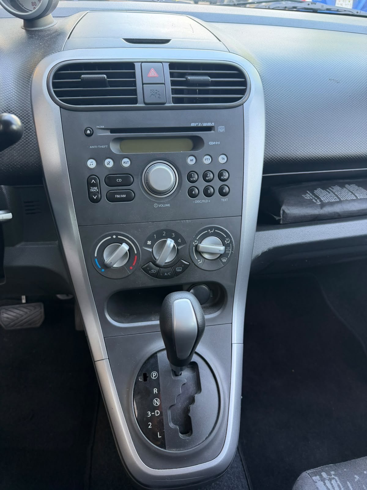 OPEL Agila 1.2 Enjoy Automatic-image-6