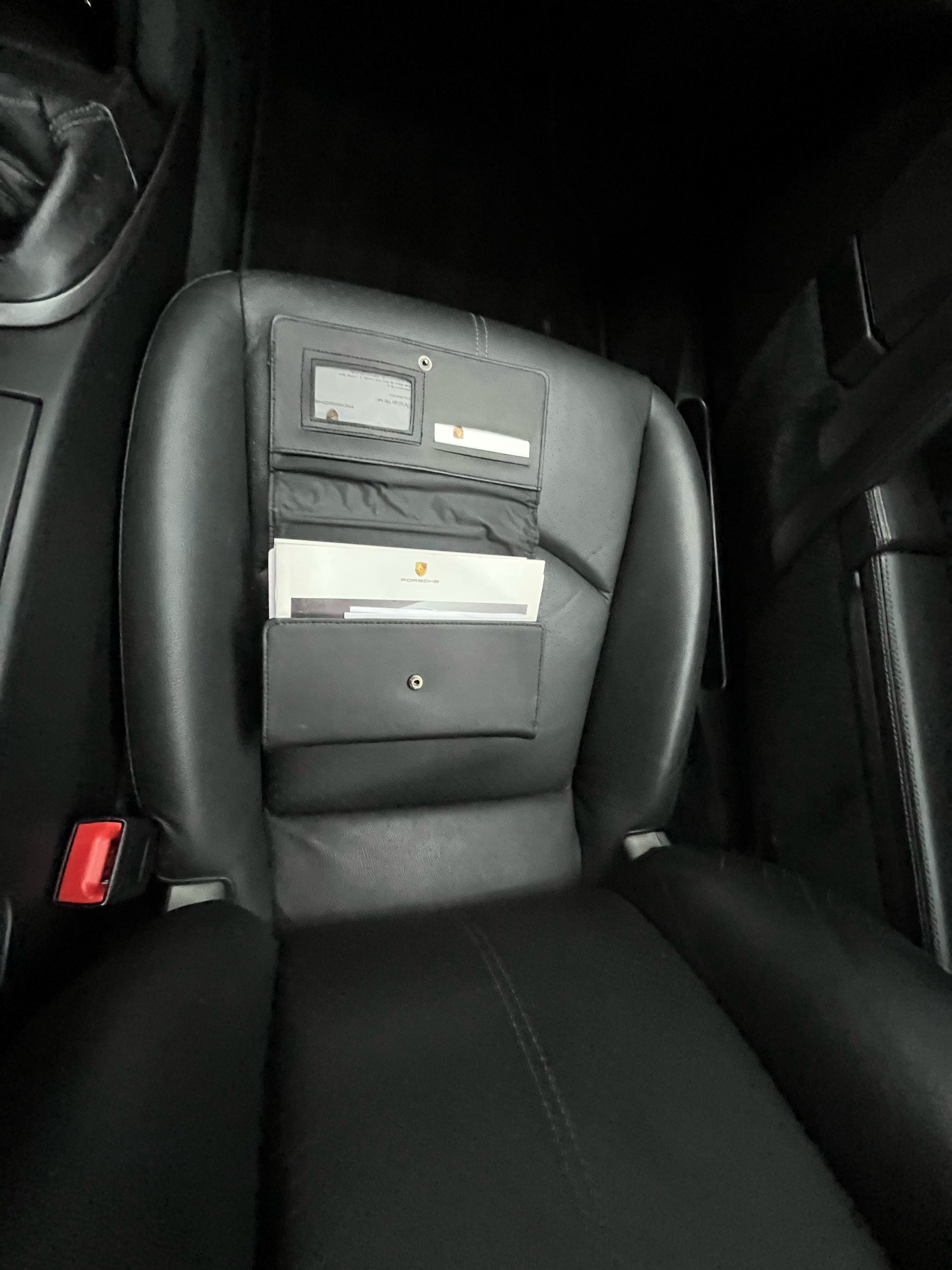 PORSCHE 911 Coupé 3.6 Carrera-image-14