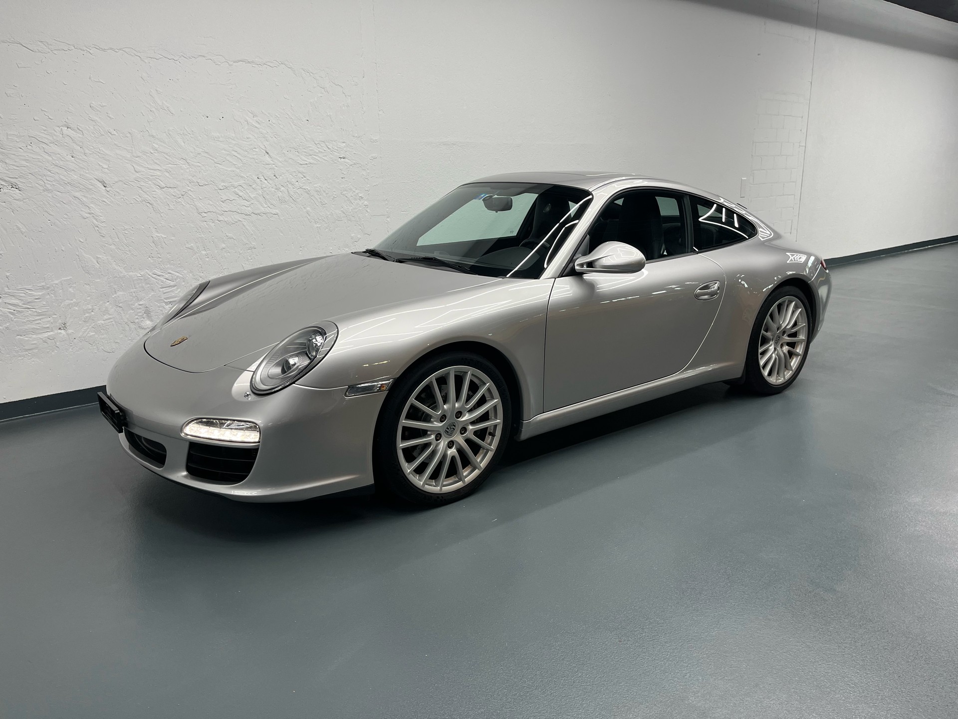 PORSCHE 911 Coupé 3.6 Carrera-image-5
