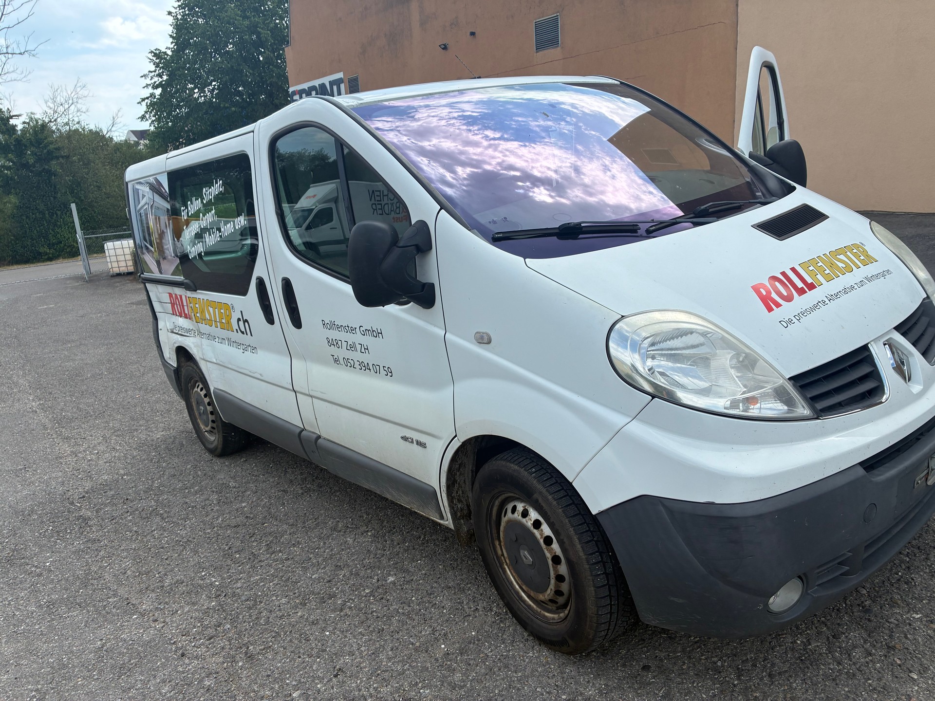 RENAULT Trafic 2.0 dCi 115 2.9t L2H1-image-0