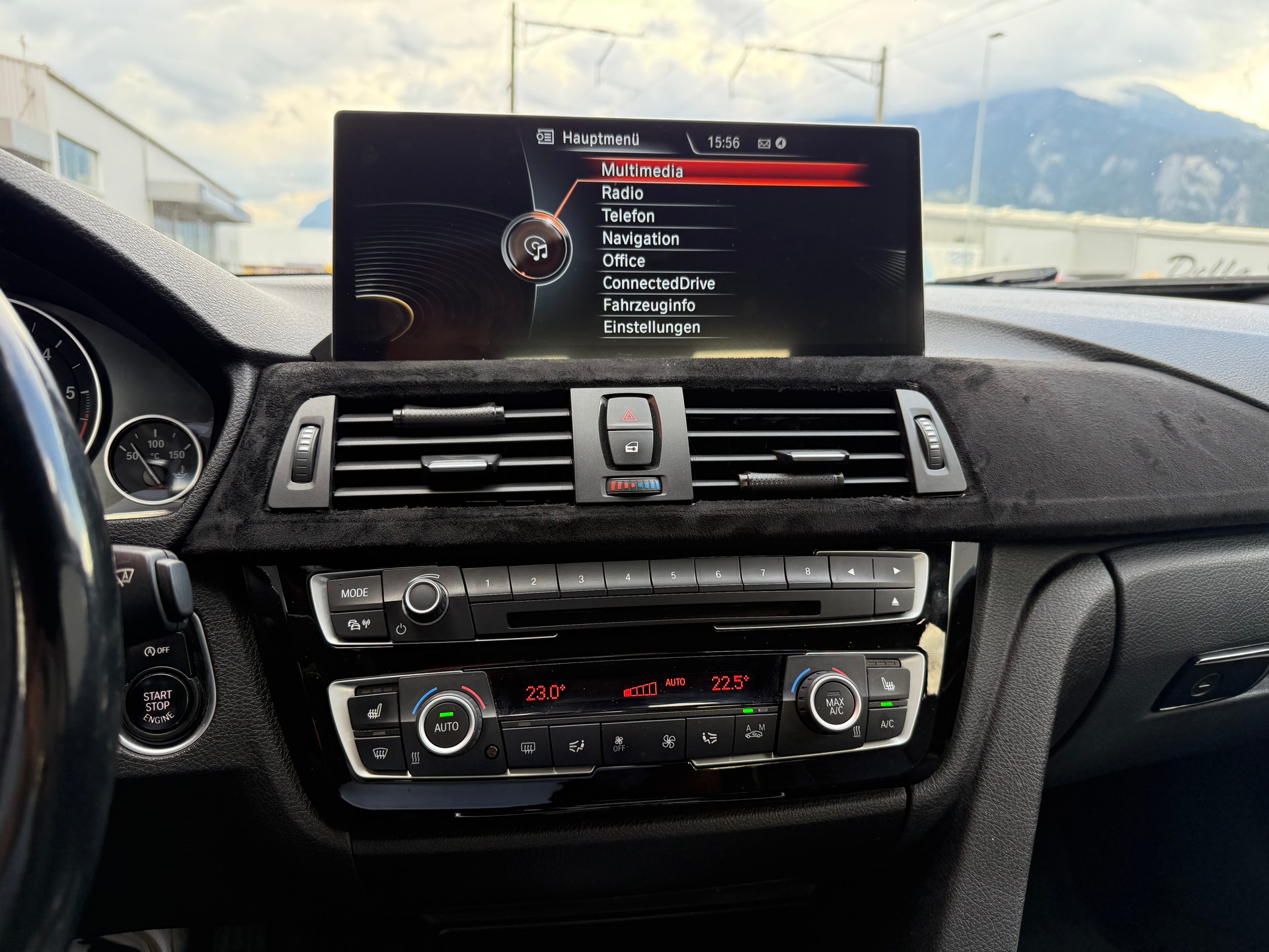 BMW 330d xDrive SAG-image-19