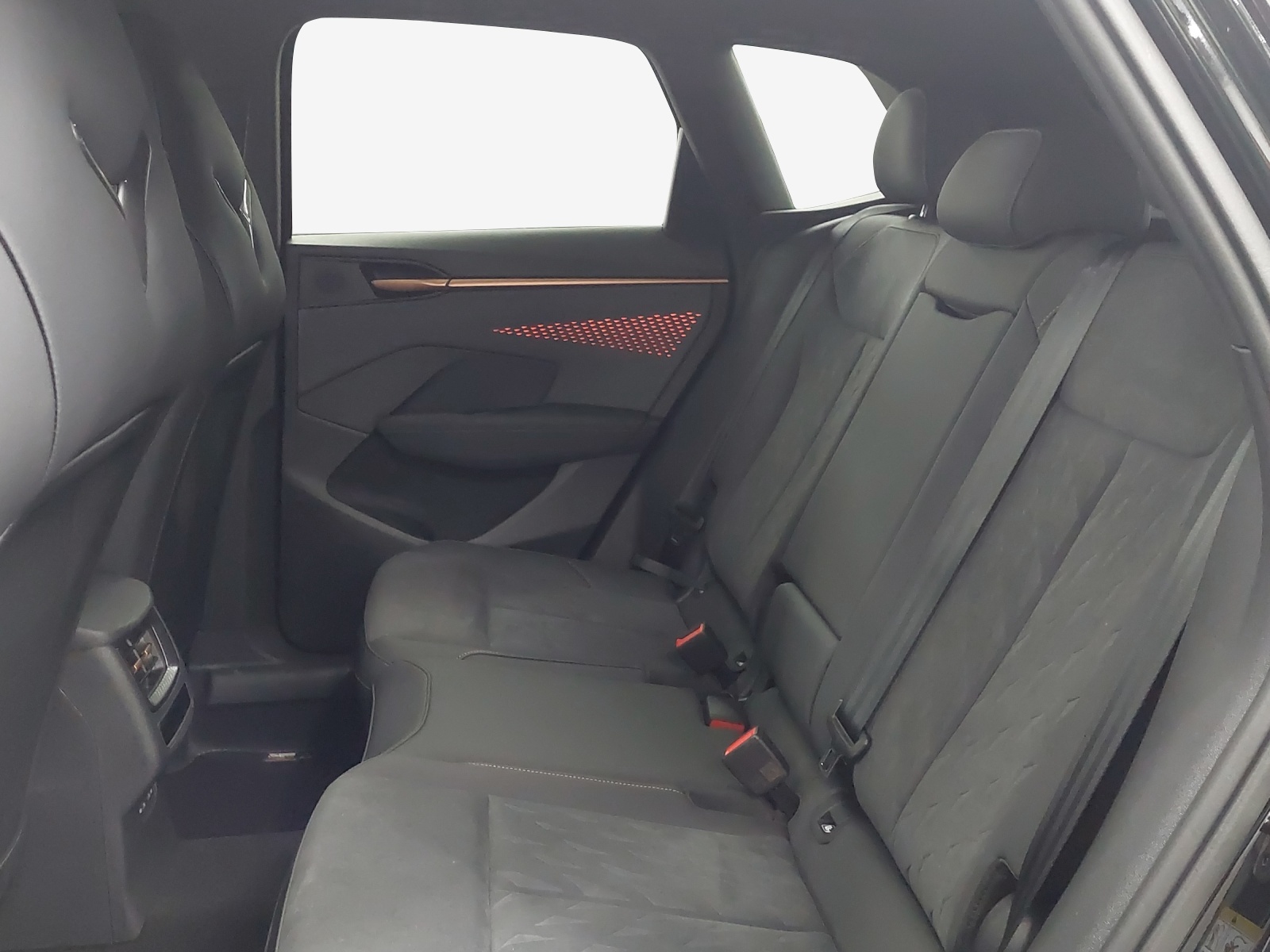 CUPRA Terramar 1.5 eHybrid DSG VZ-image-11