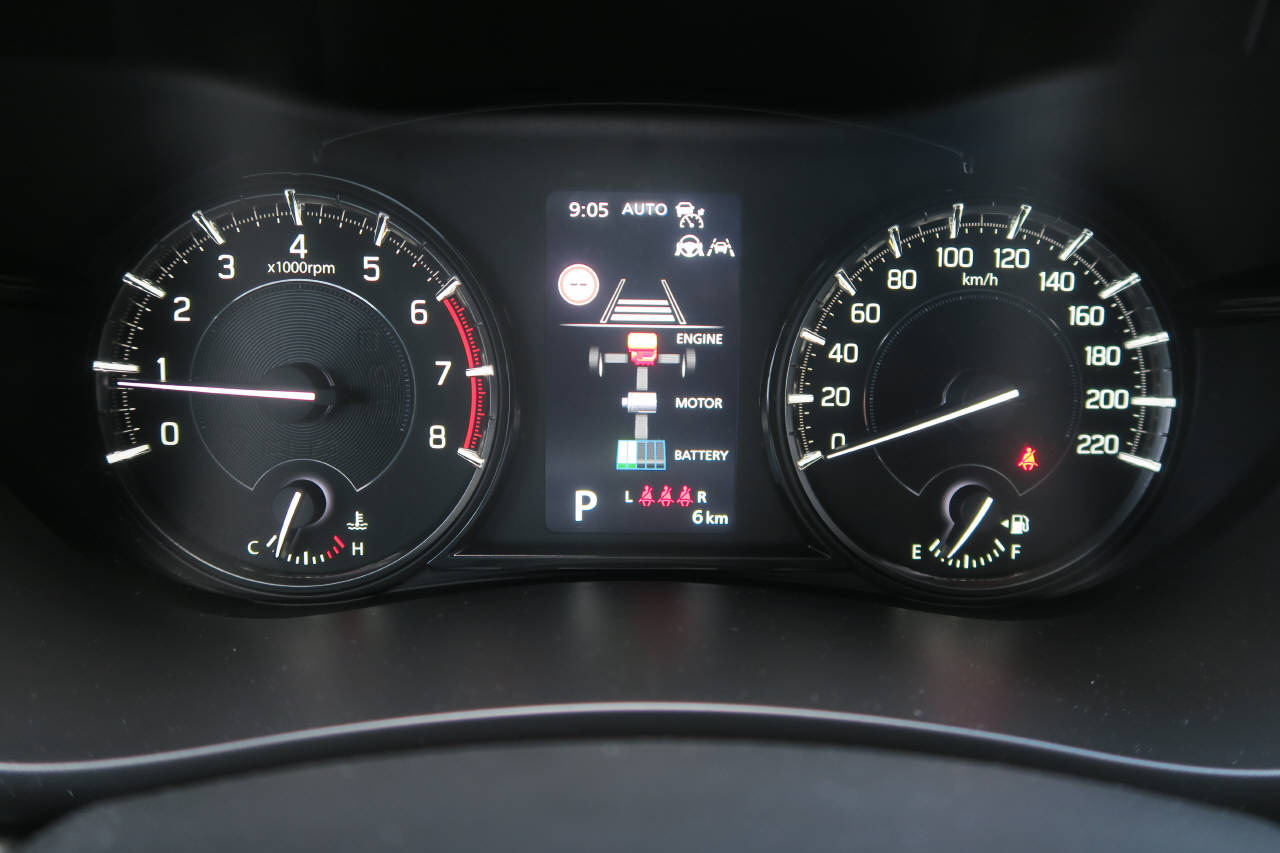 SUZUKI S-Cross 1.4 T Piz Sulai Hybrid 4x4-image-6