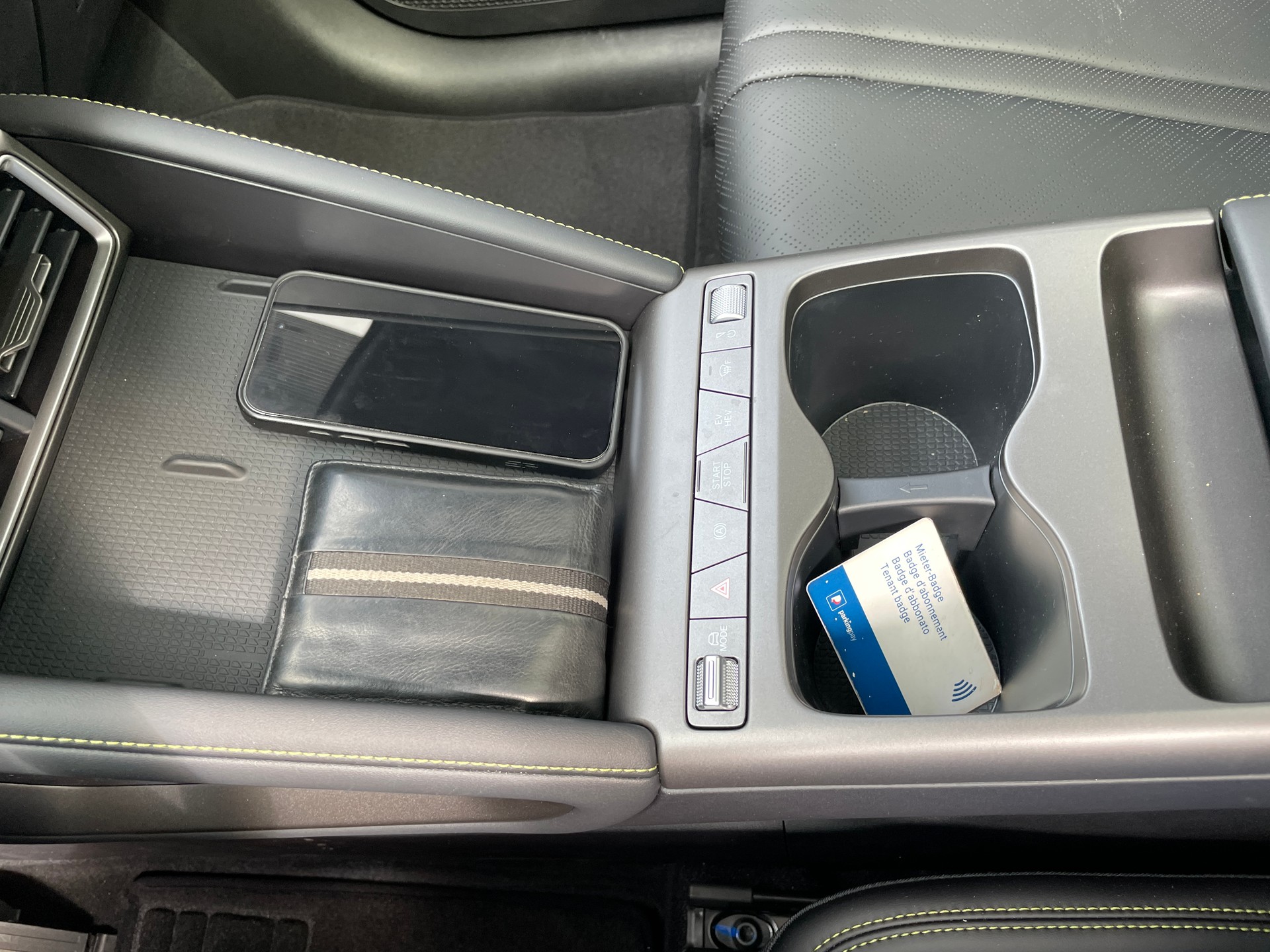 BYD Atto 2 DM-i Boost-image-24