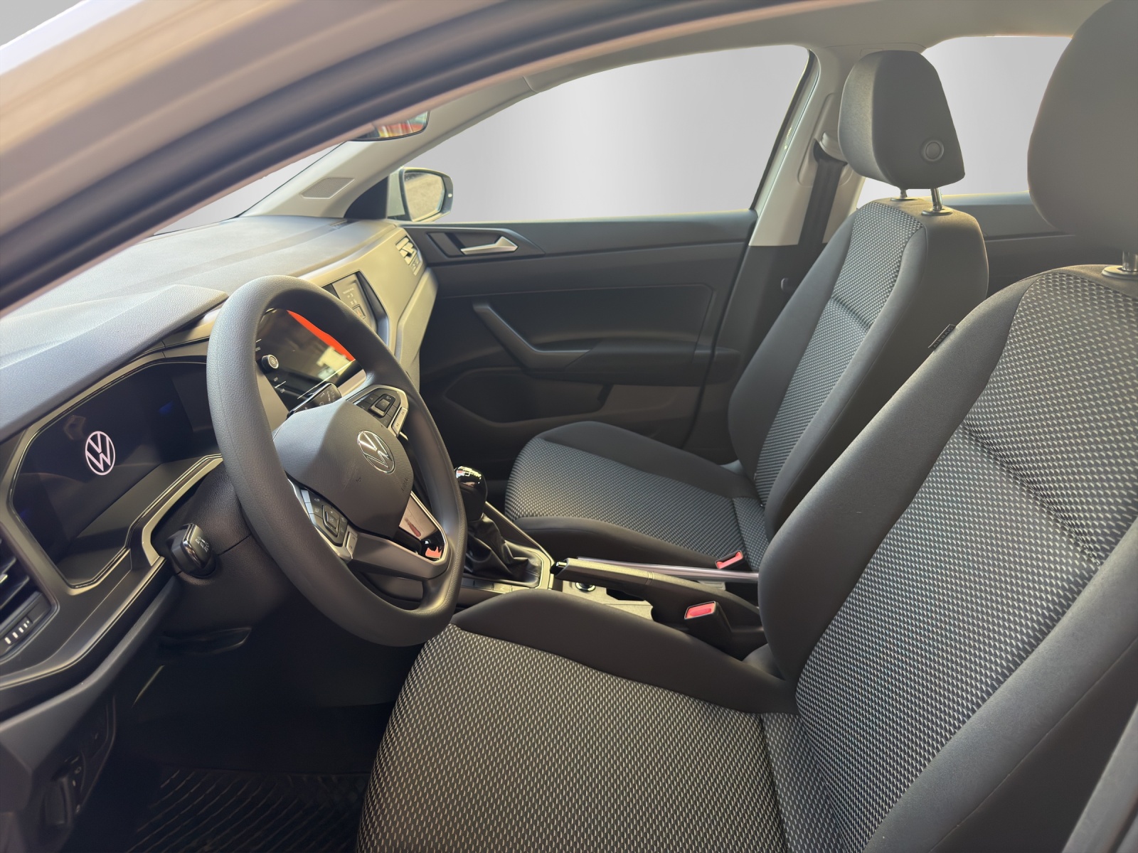 VW Polo 1.0 TSI Trend-image-8