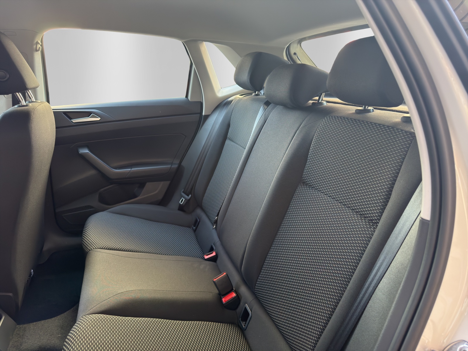 VW Polo 1.0 TSI Trend-image-10