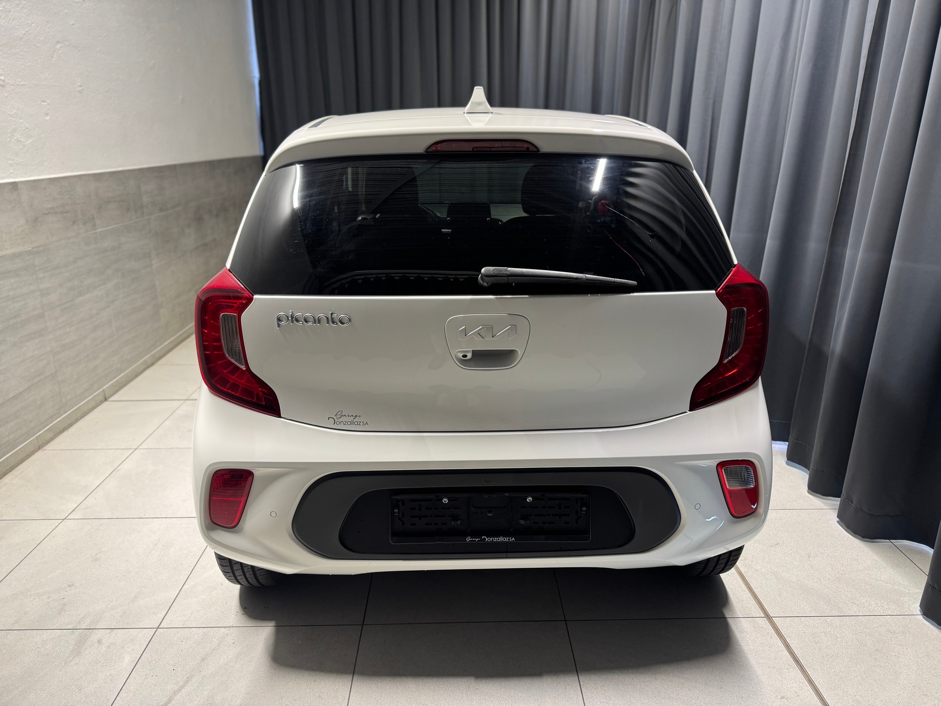 KIA Picanto 1.0 CVVT First Edition AMT (11)-image-4