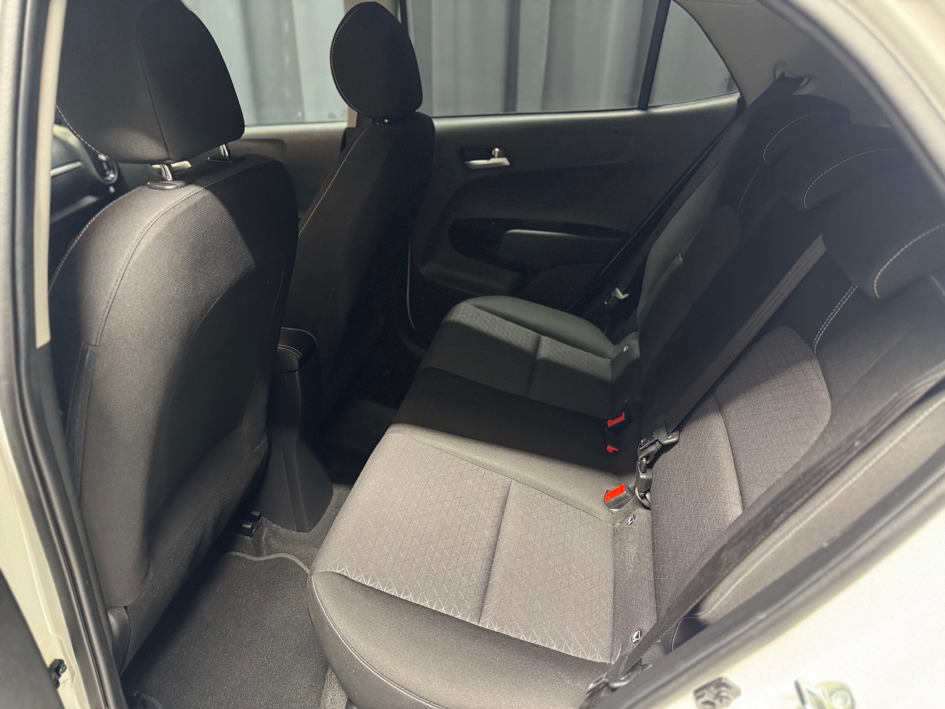 KIA Picanto 1.0 CVVT First Edition AMT (11)-image-7