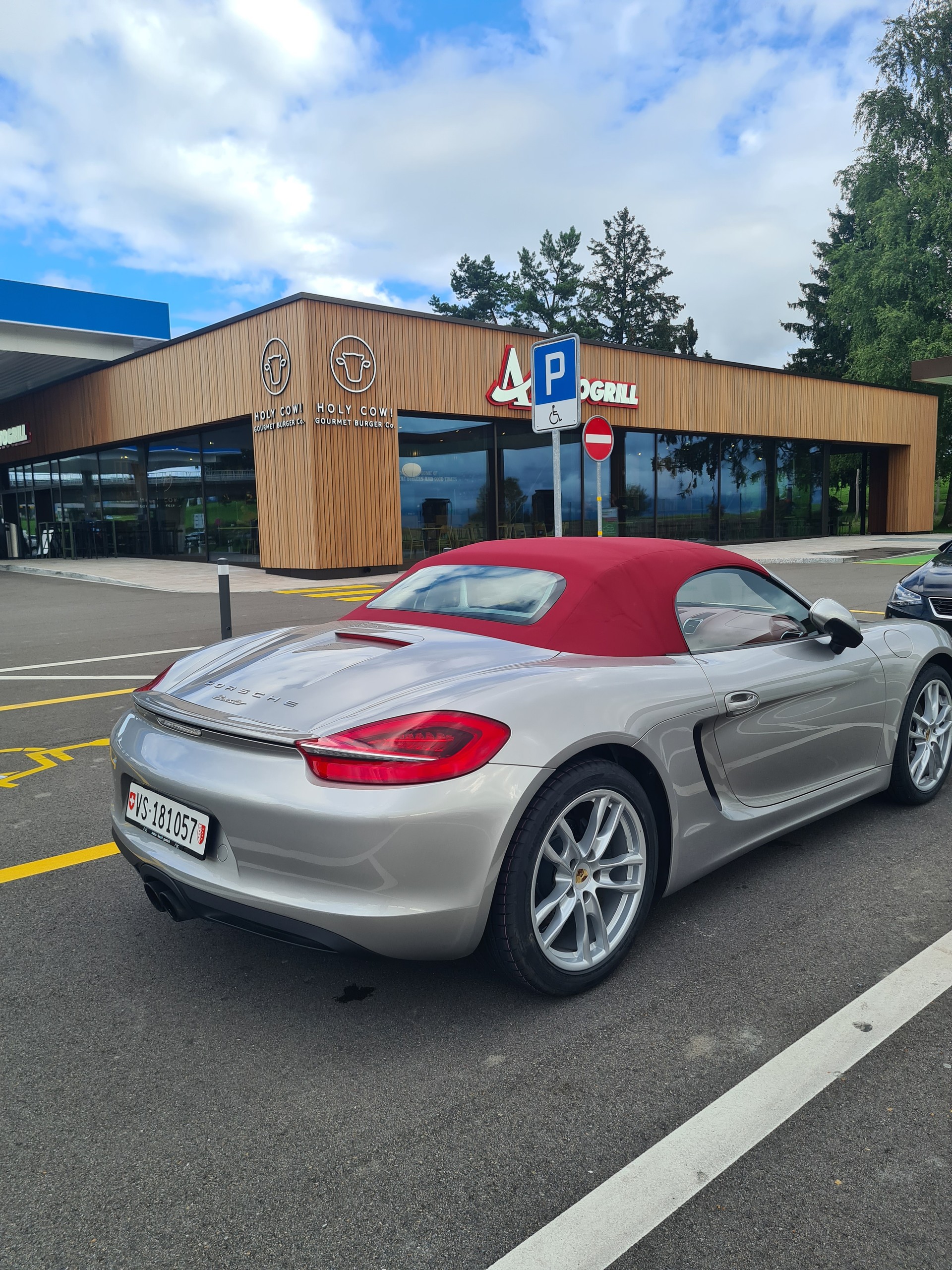 PORSCHE 2.7 PDK-image-1