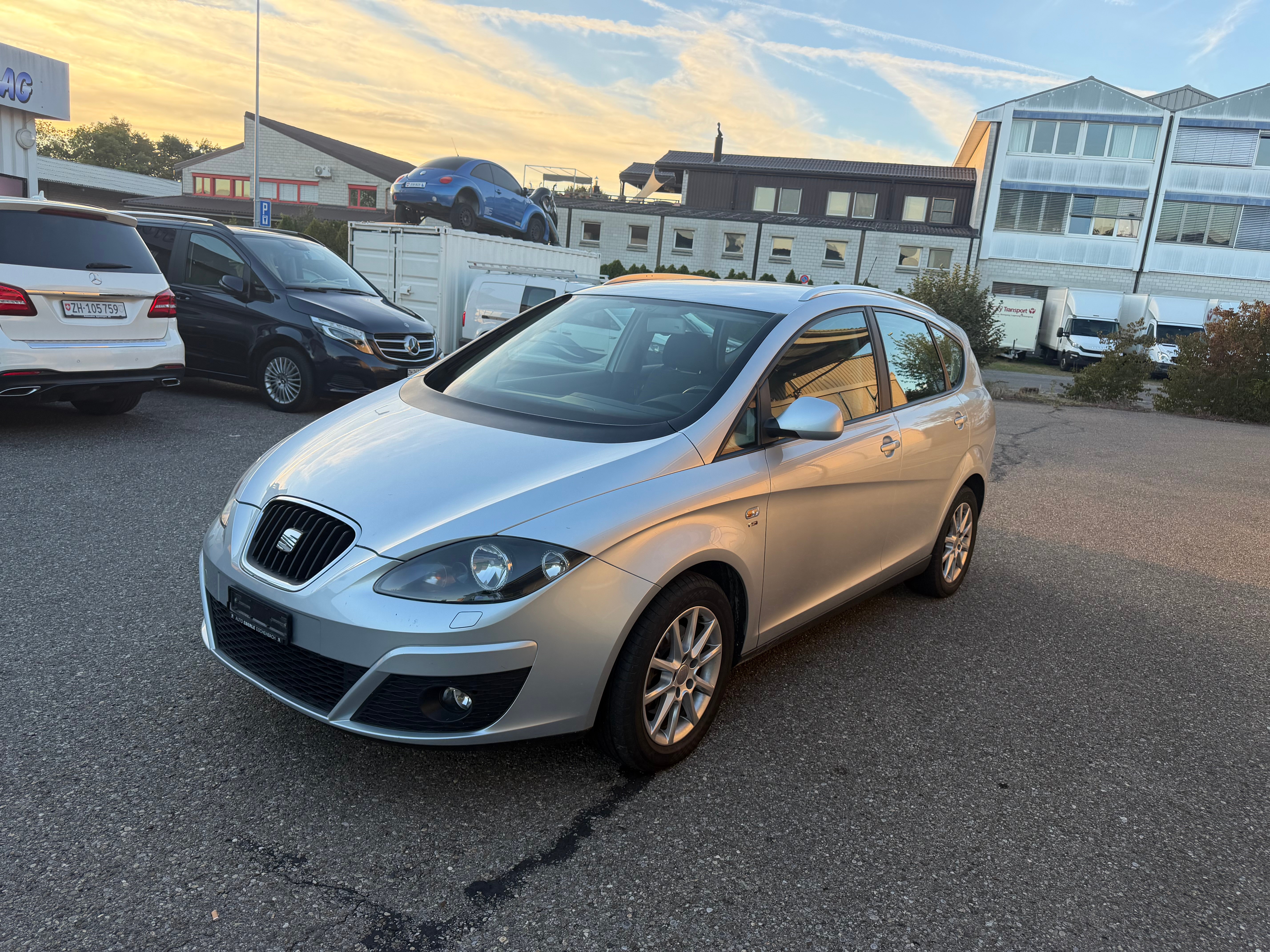 Car photo