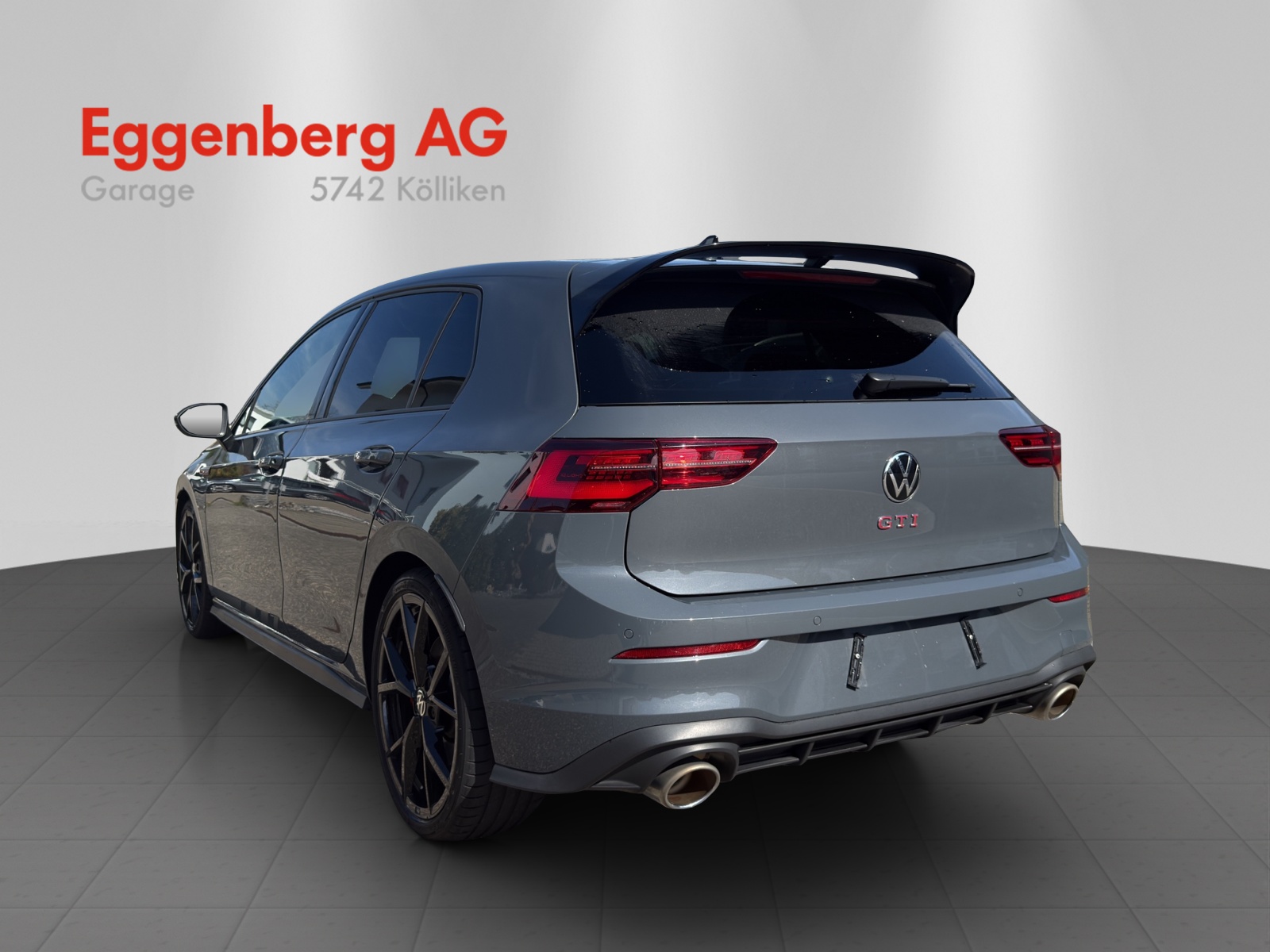 VW Golf 2.0 TSI GTI Clubsport DSG-image-2
