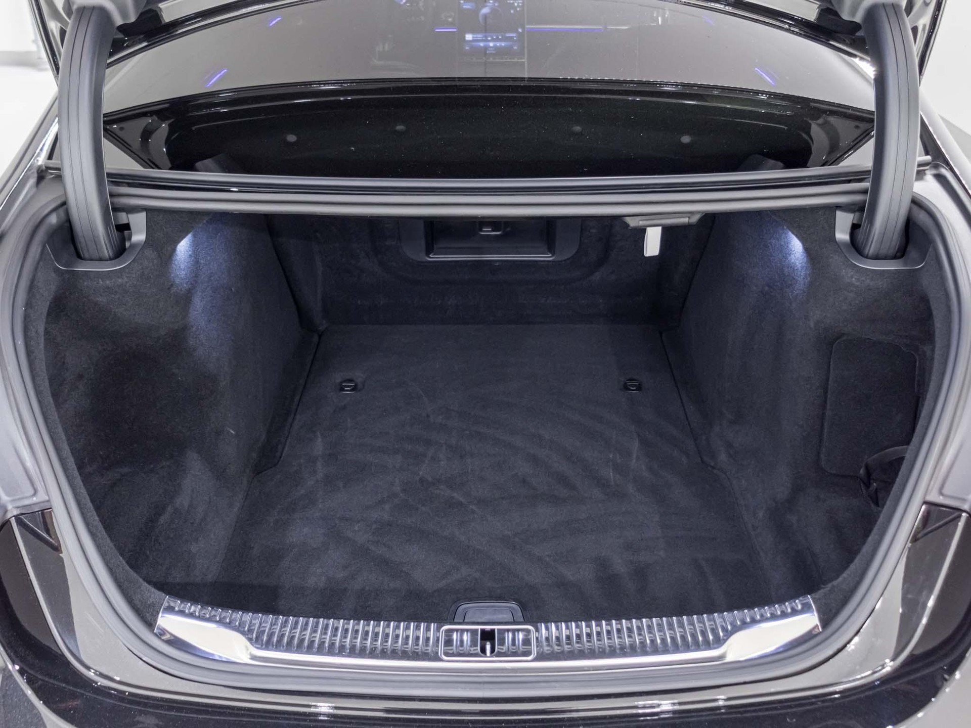 MERCEDES-BENZ S 350 d 4MATIC-image-13
