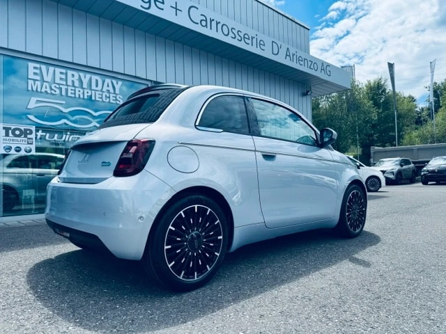 FIAT 500 C electric 87kWh La Prima-image-8