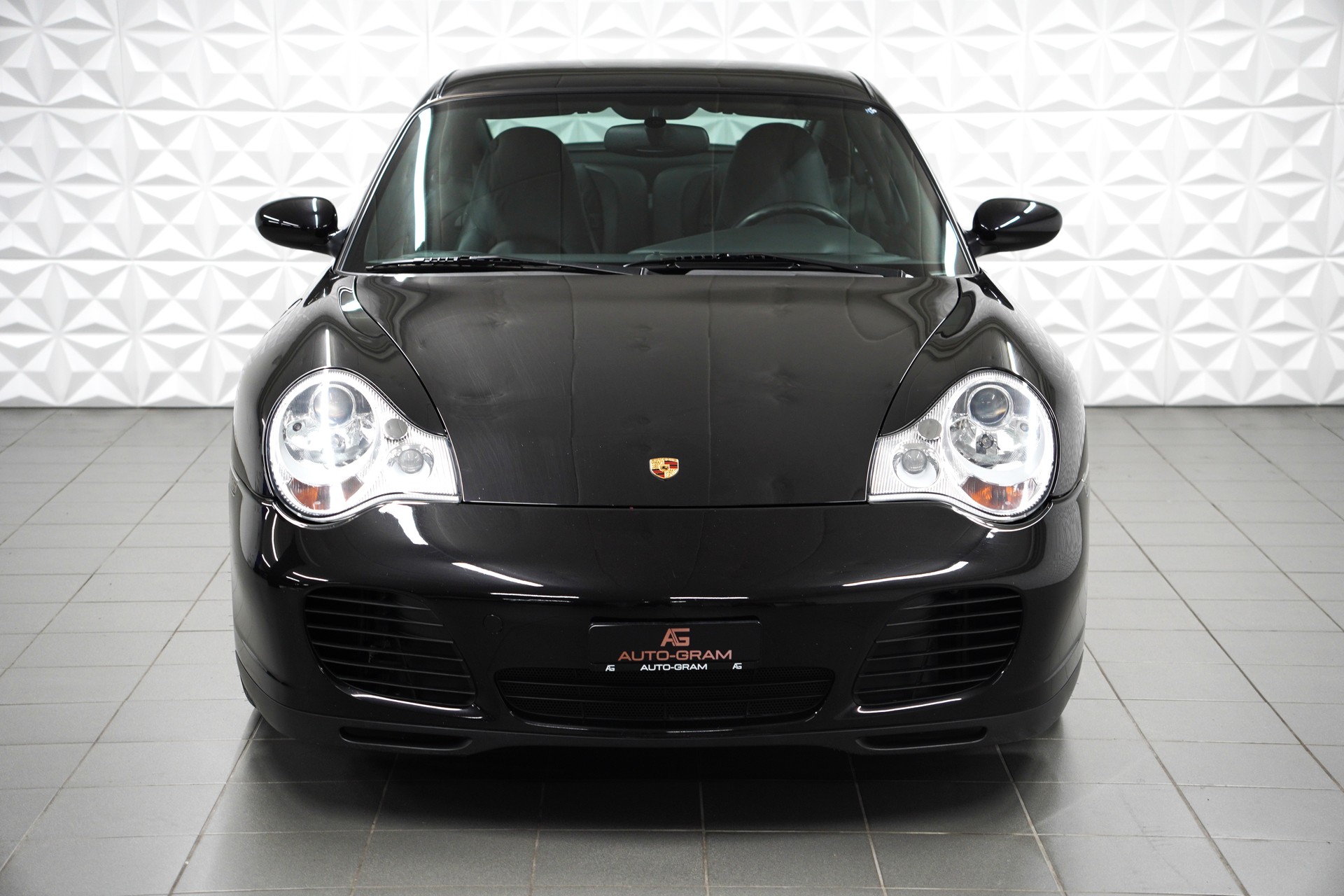 PORSCHE 911 Carrera 4 S-image-7