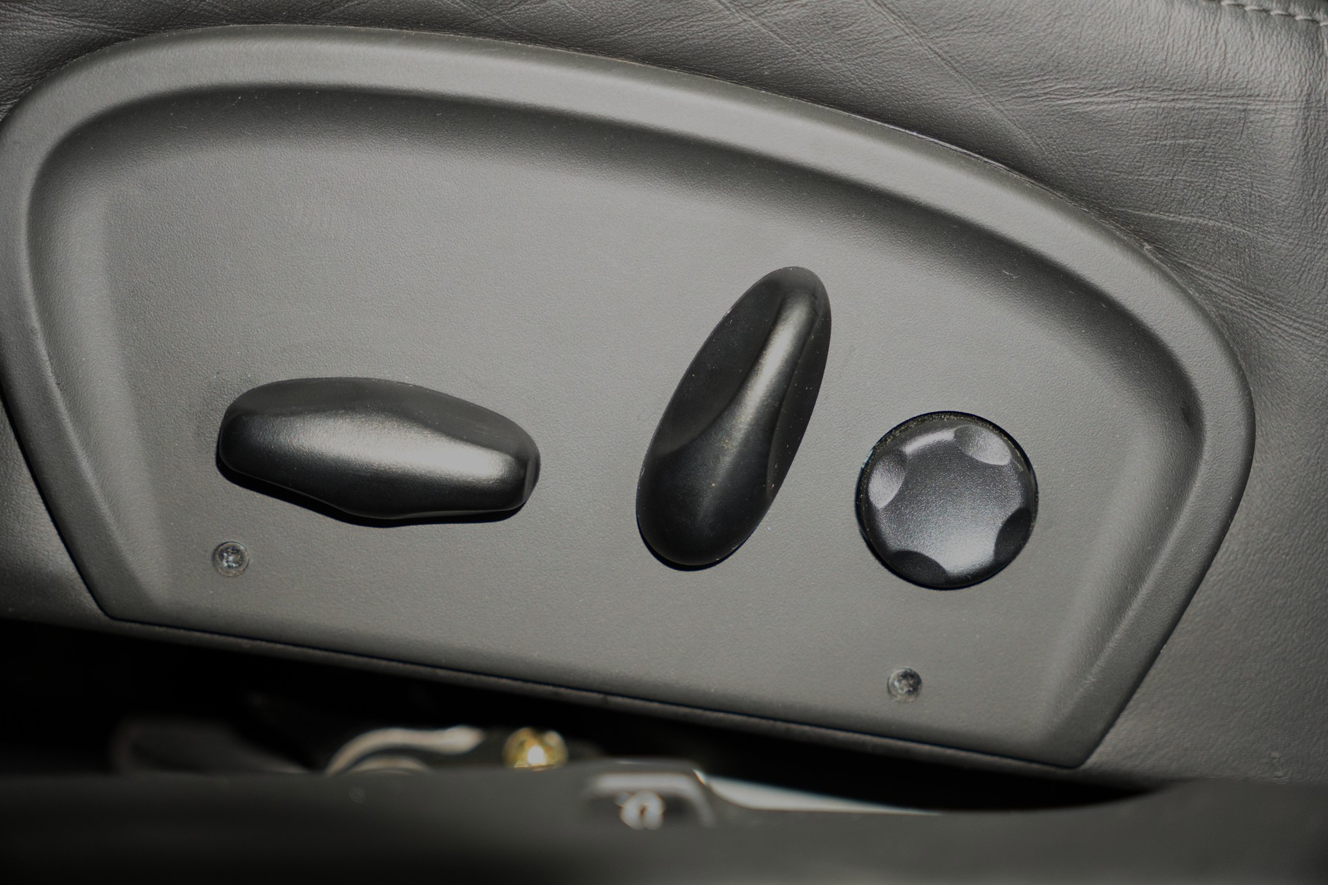 PORSCHE 911 Carrera 4 S-image-14