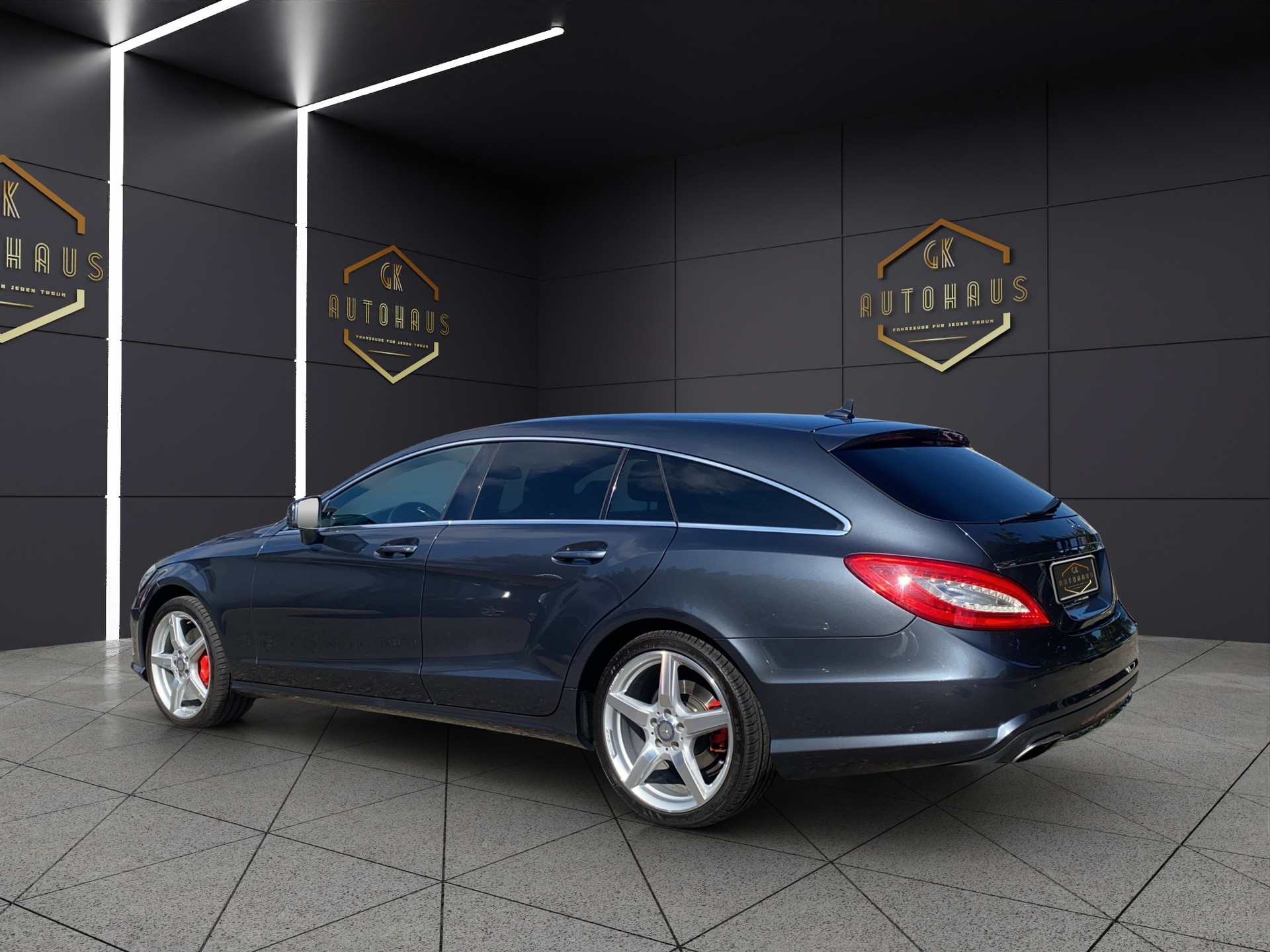 MERCEDES-BENZ CLS Shooting Brake 350 CDI 4Matic 7G-Tronic-image-2