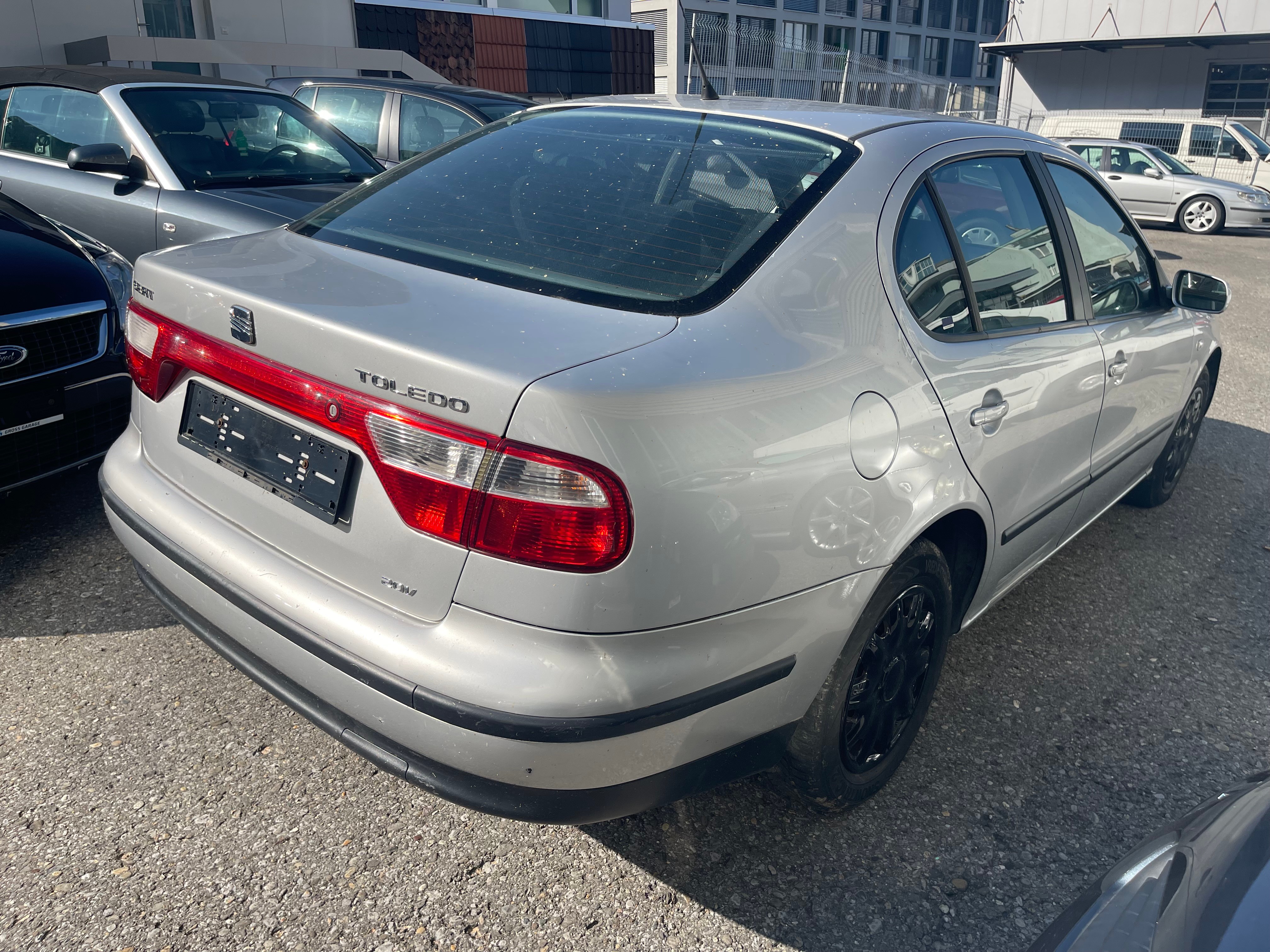 Car photo