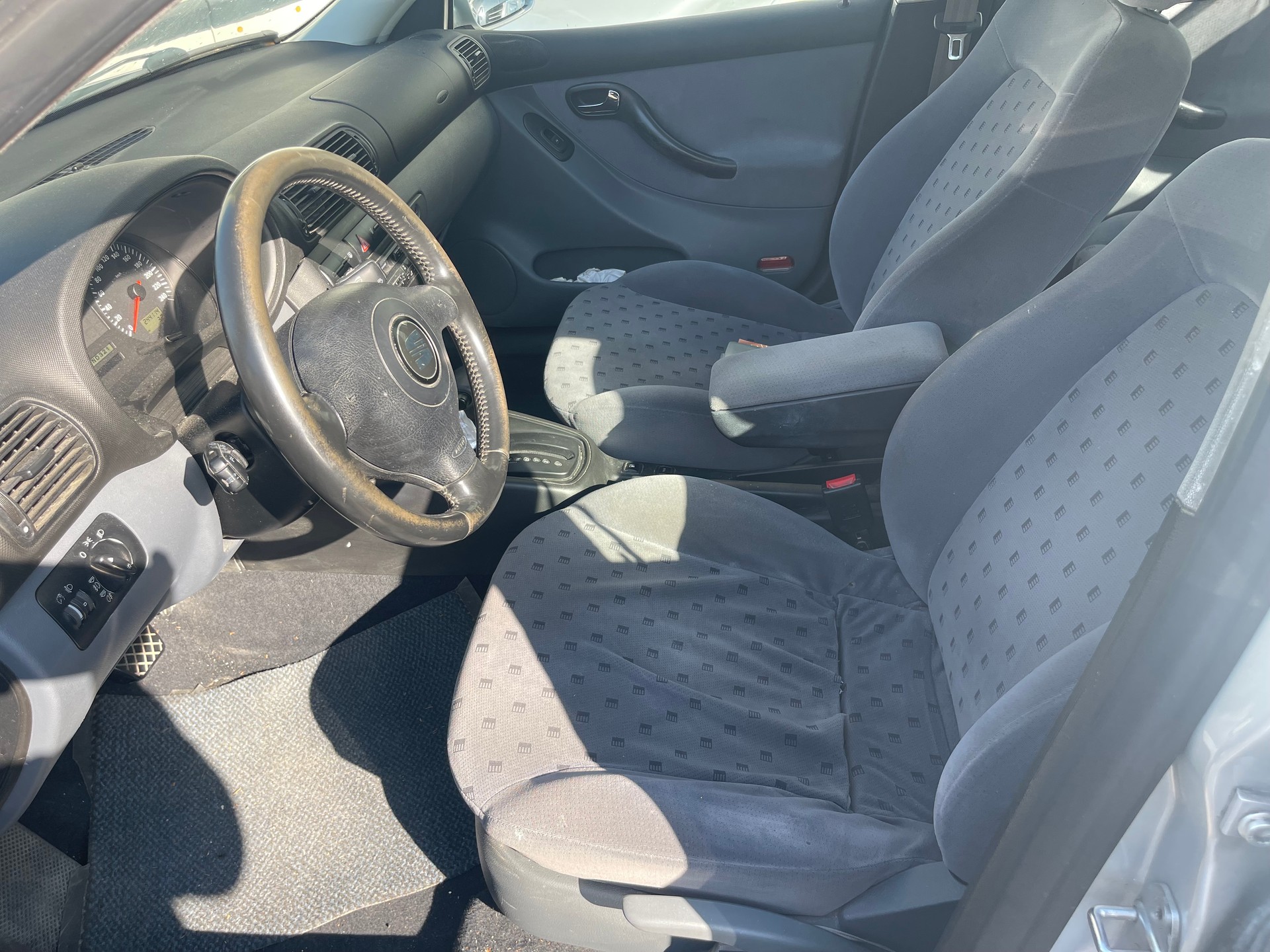 SEAT Toledo 1.8 Signo-image-10