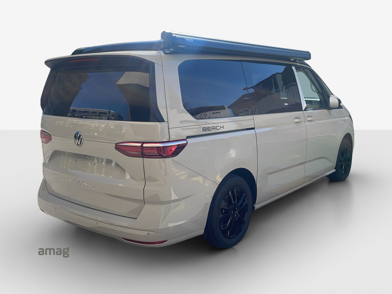 VW California 2.0 TDI Beach Tour Liberty-image-4