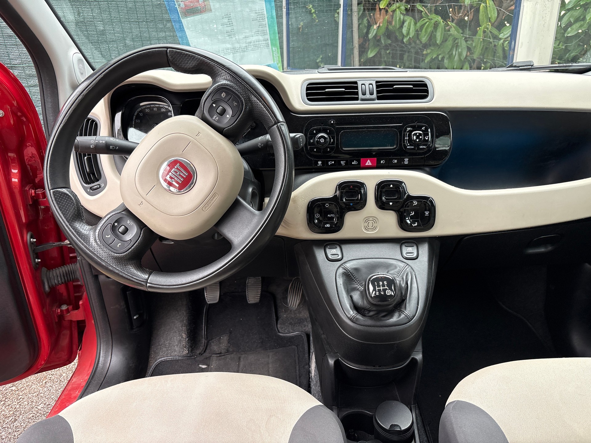 FIAT Panda 1.2 Lounge-image-6