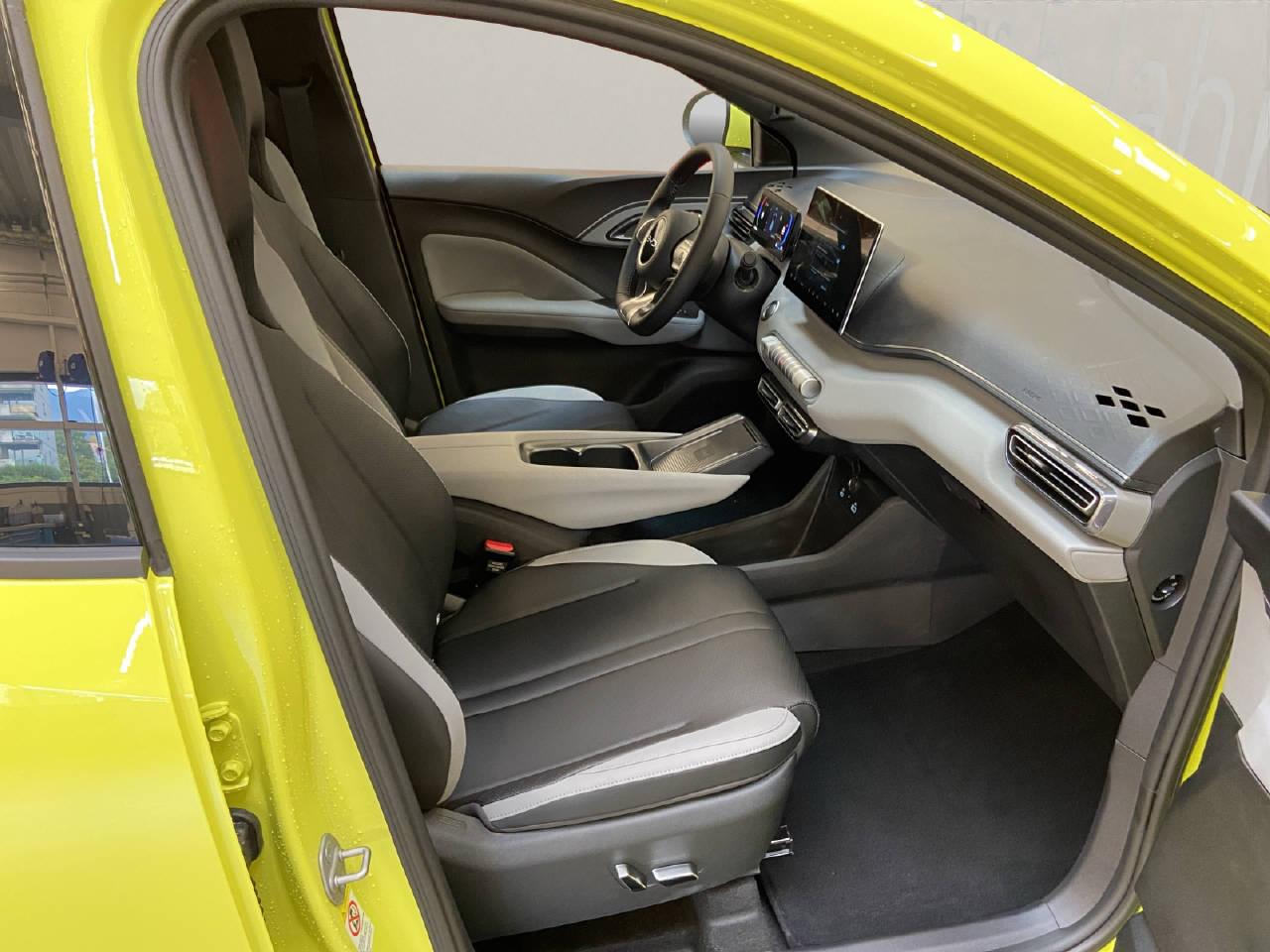 BYD Dolphin Surf Comfort-image-5