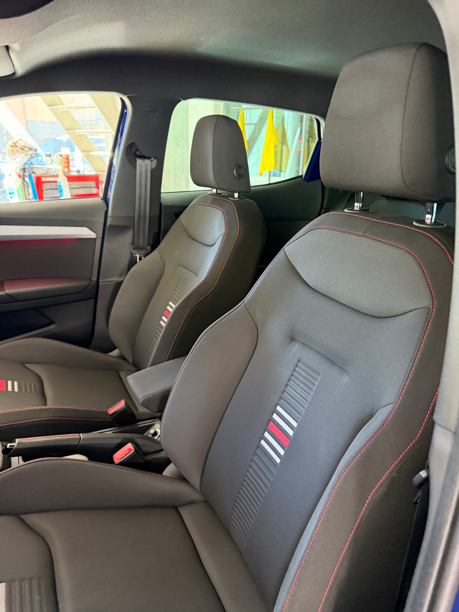 SEAT Ibiza 1.0 EcoTSI DSG FR-image-10