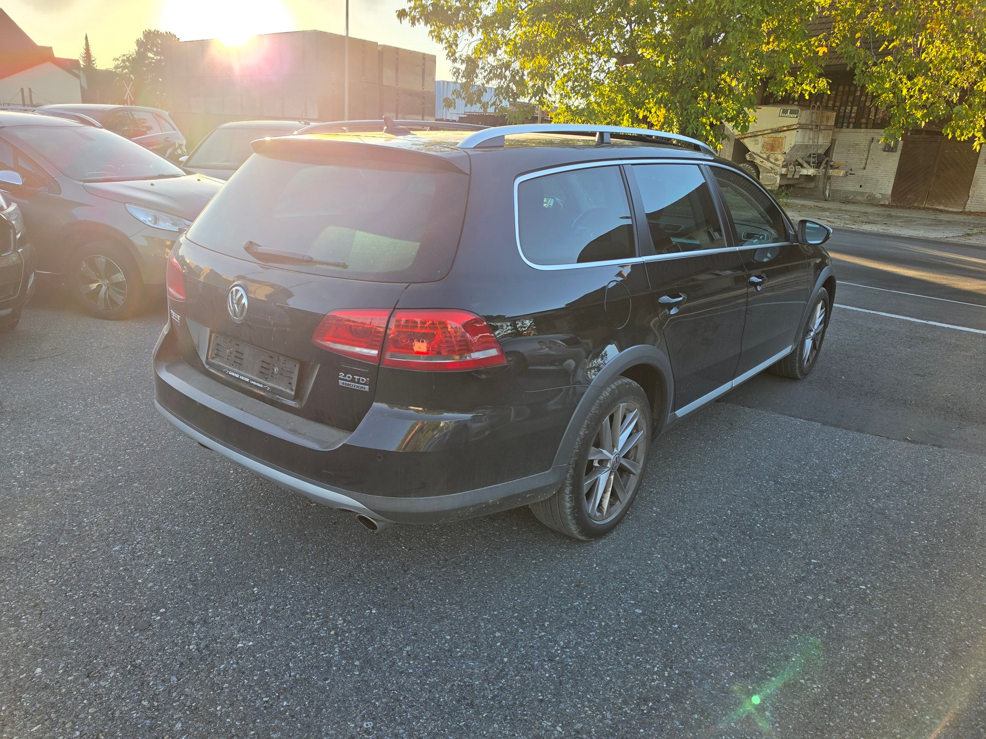 VW Passat Alltrack 2.0 TDI BMT 4Motion DSG-image-4