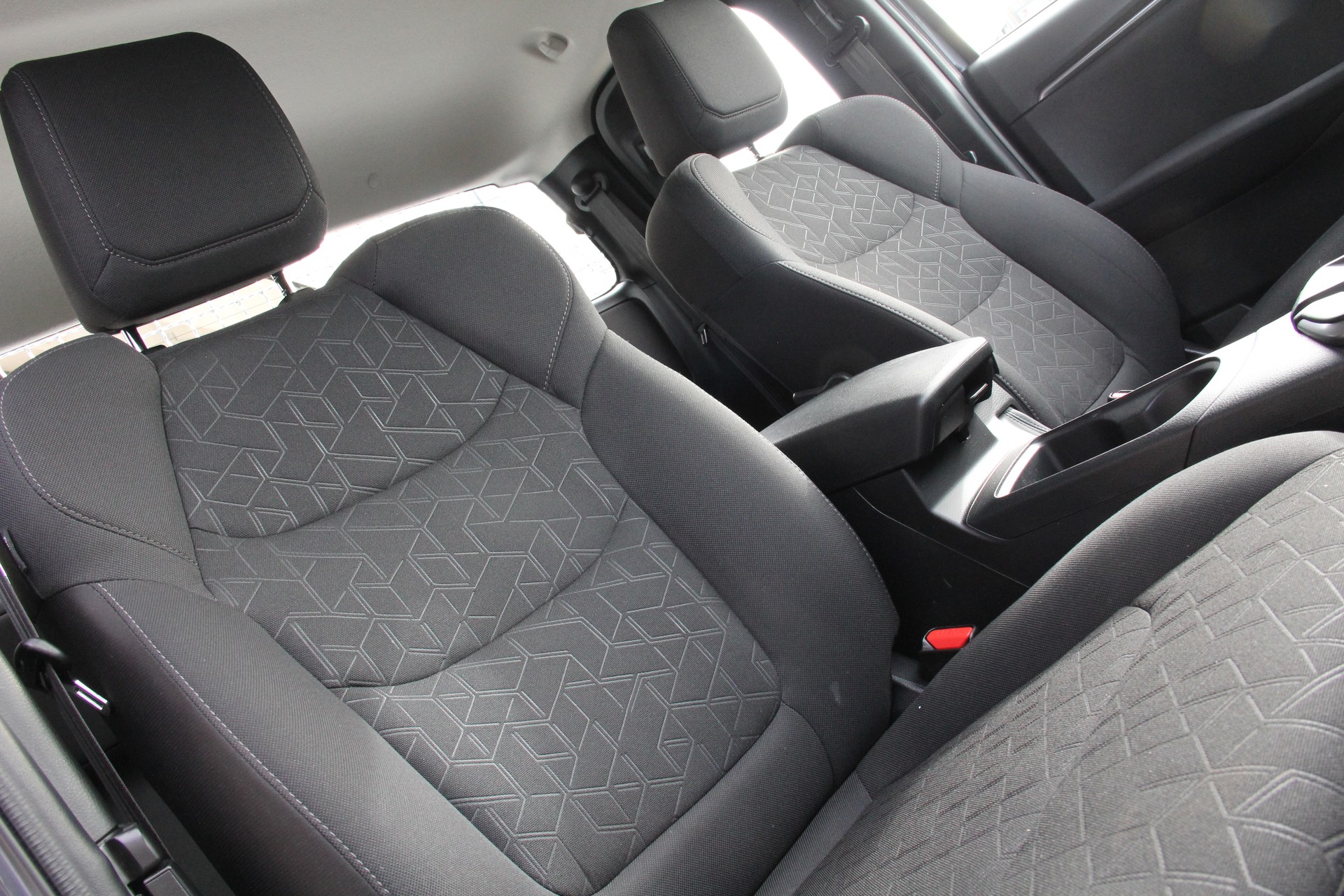 ISUZU D-MAX 1.9 SpaceCab N60B 4x4 **KIPPER-3-SEITEN** -ANHÄNGERKUP.-3500Kg -5-JAHRE-WERKSGAR. -RÜCKFAHRKAM. -AUTOMAT -EDELSTAHL-BODEN-image-13