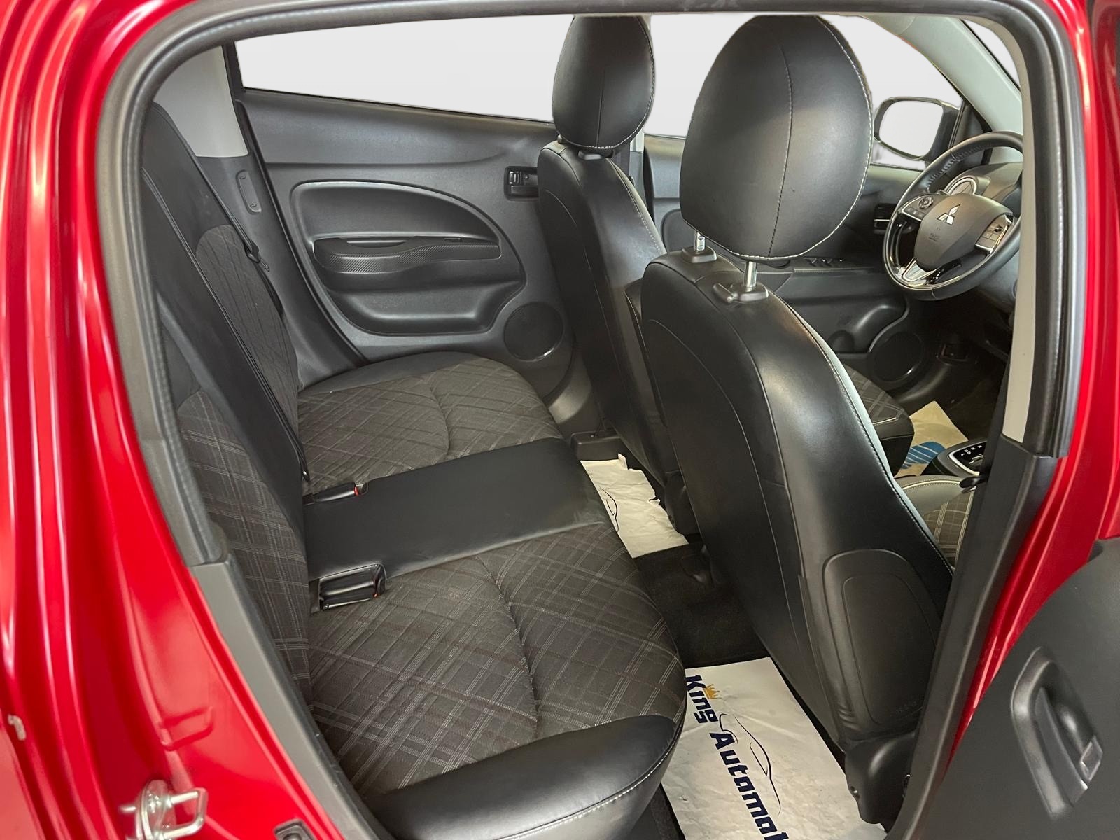 MITSUBISHI Space Star 1.2 Diamond CVT | CH-Fahrzeug | Ab MFK 11.2025-image-9
