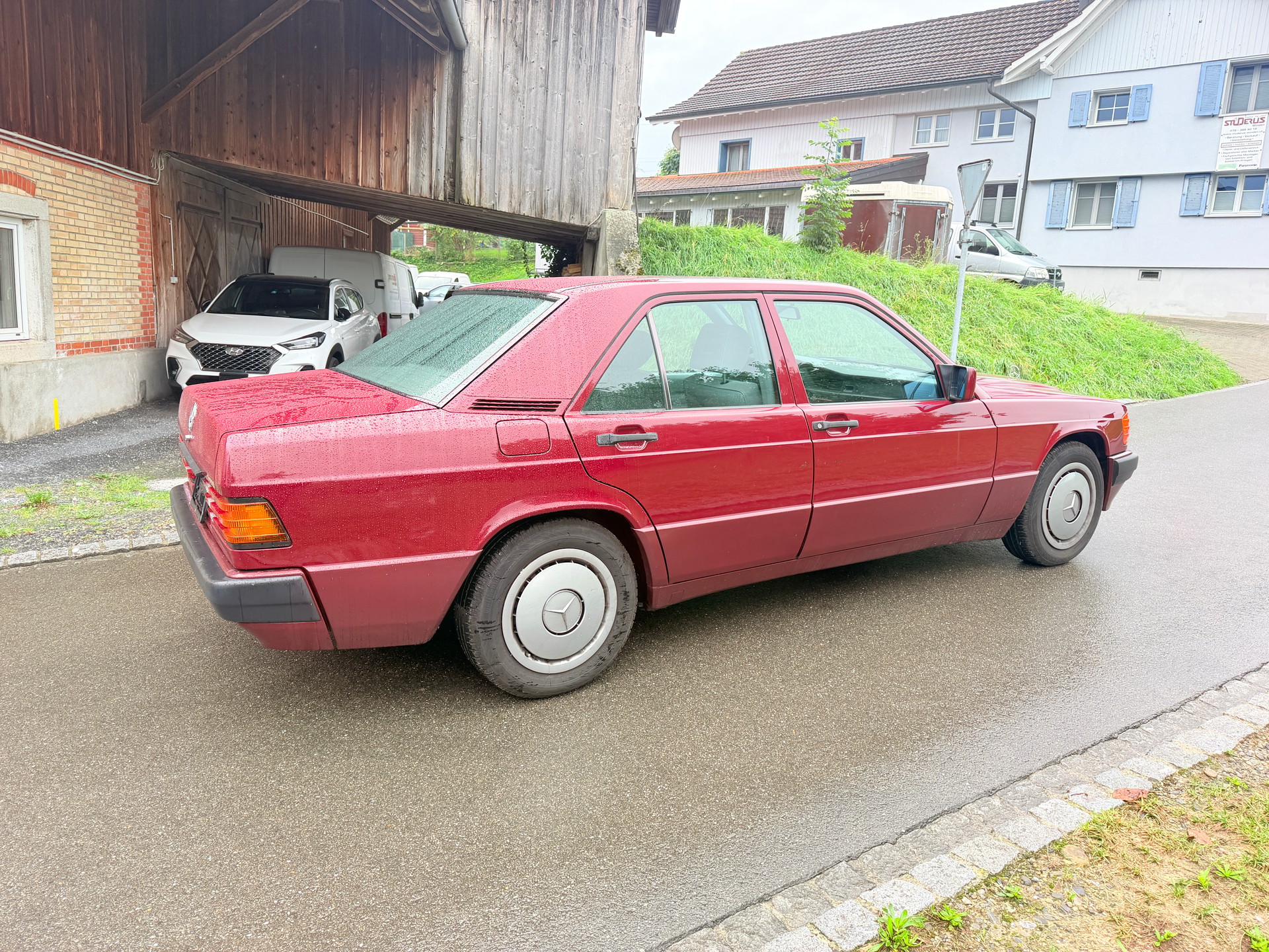 MERCEDES-BENZ 190 E 2.6-image-7