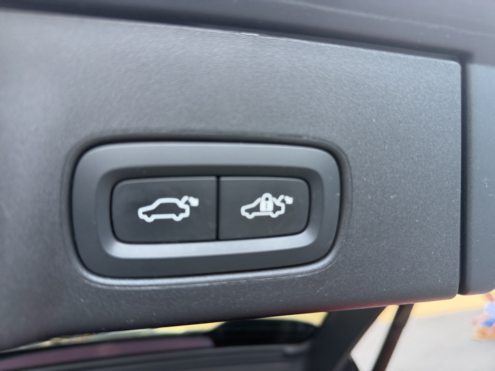 VOLVO V90 2.0 B4 Core-image-17
