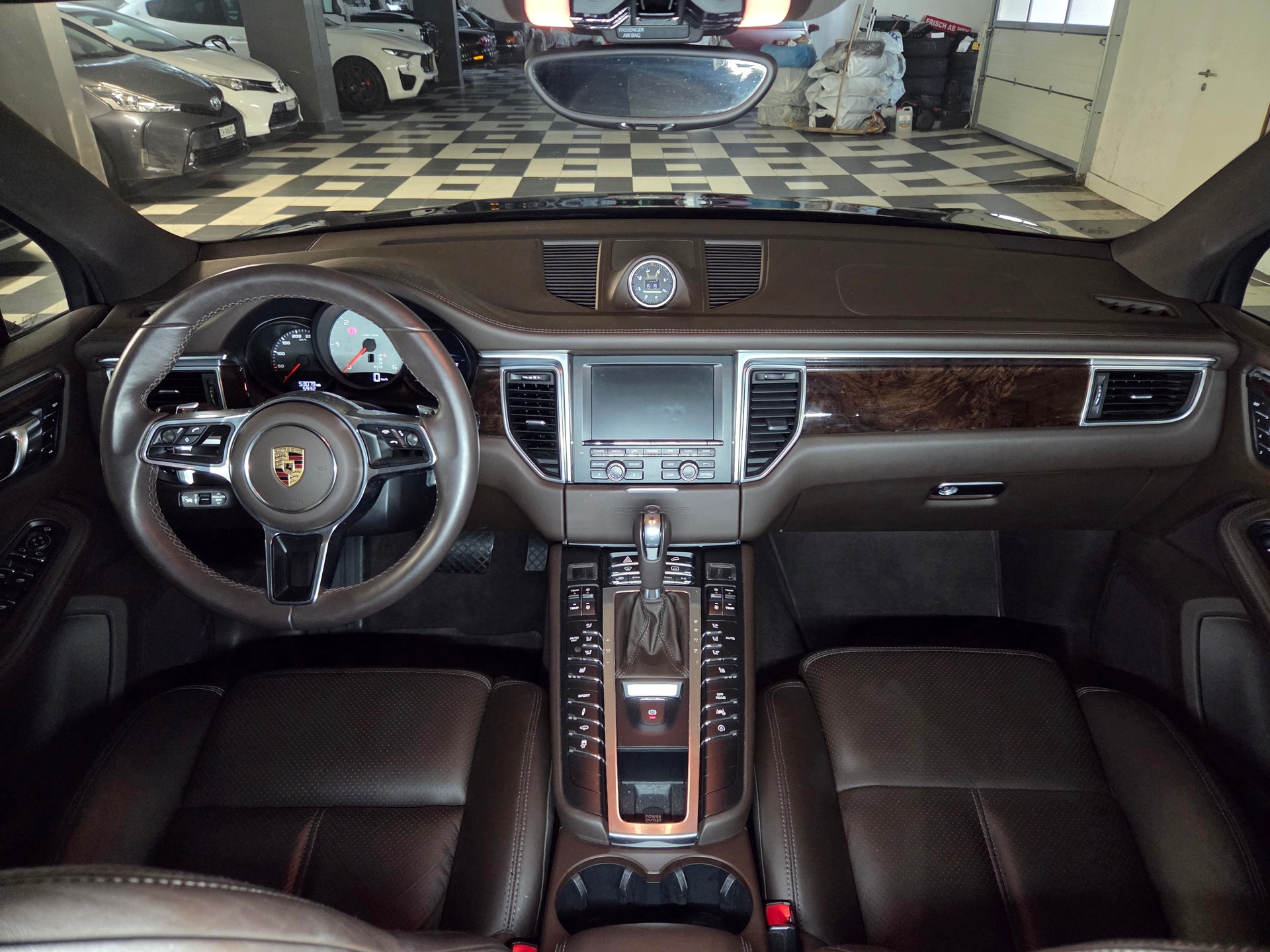 PORSCHE Macan S Diesel PDK-image-15