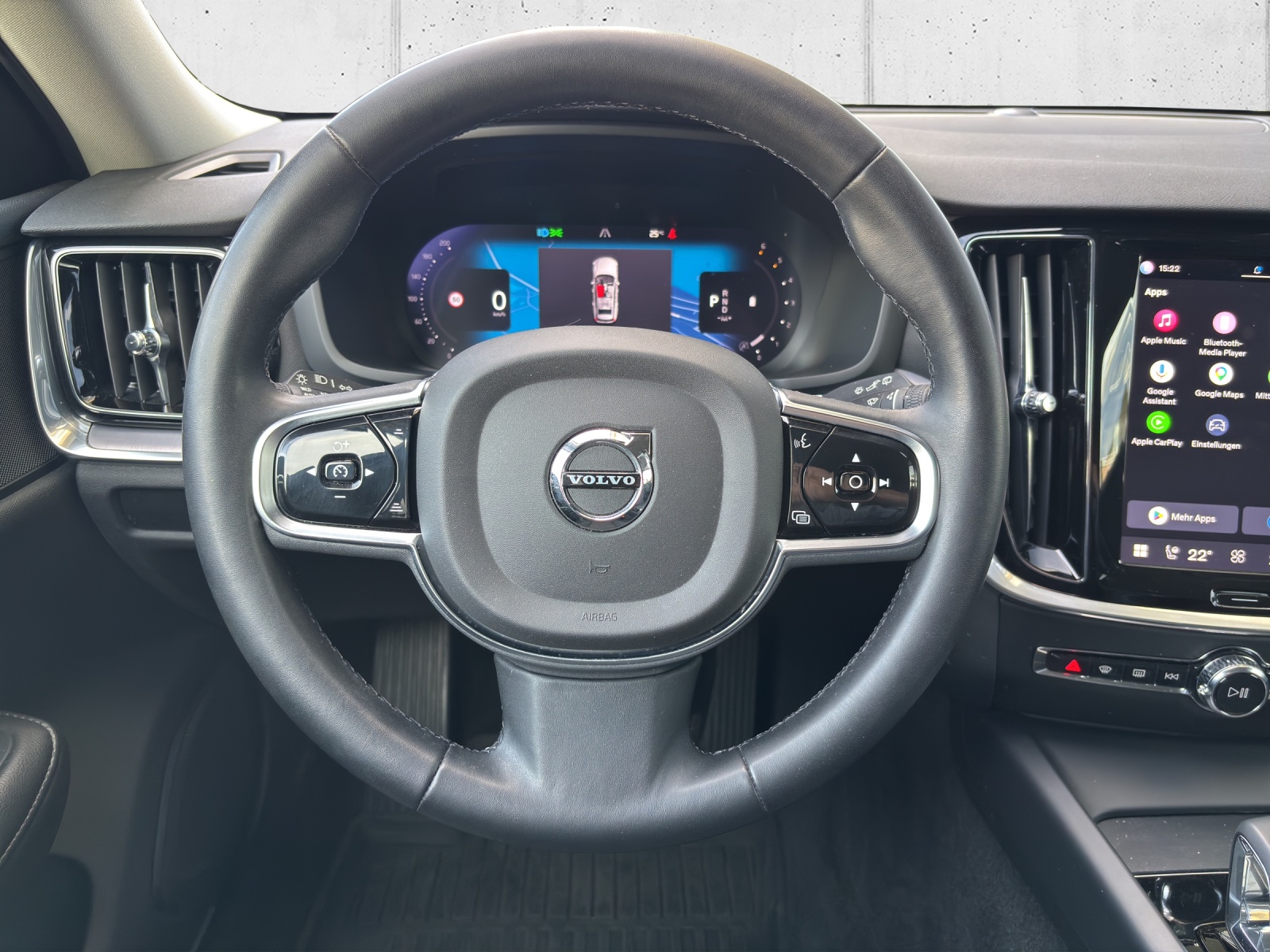 VOLVO V60 Cross Country B4 Mild Hybrid Core AWD Geartronic mit Standheizung & Winterräder-image-12