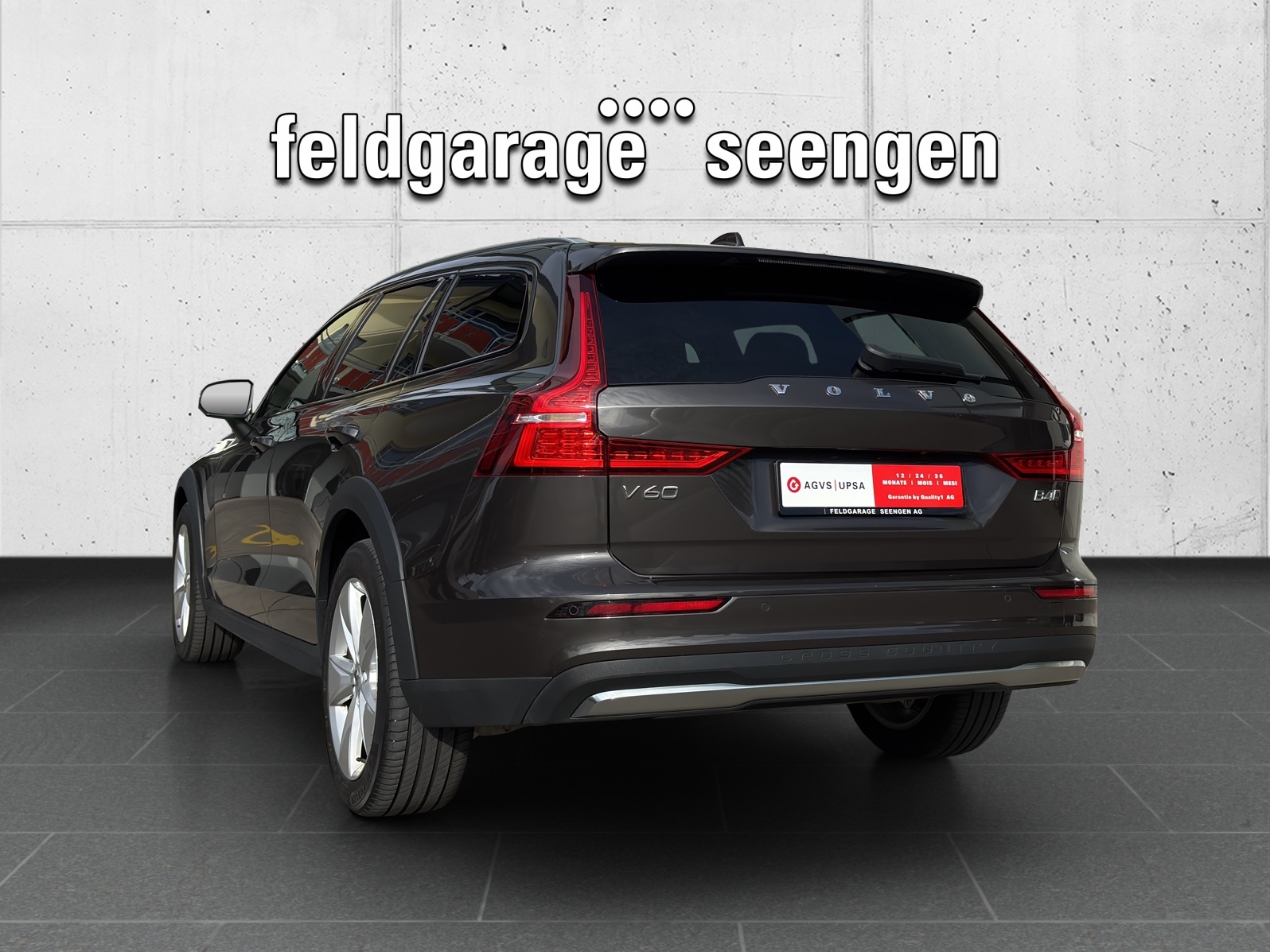 VOLVO V60 Cross Country B4 Mild Hybrid Core AWD Geartronic mit Standheizung & Winterräder-image-6